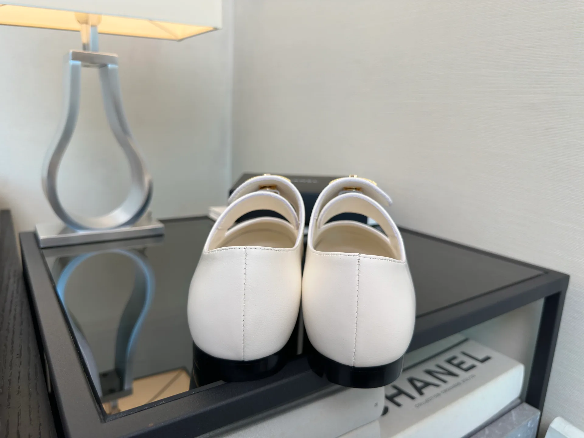 Women's Heels CHANEL 18402003