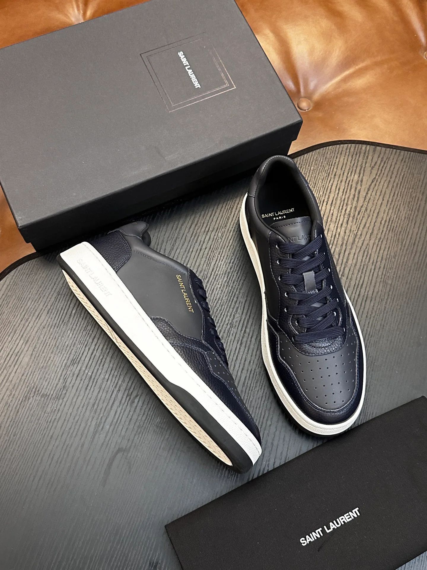 Men's Sneakers SAINT LAURENT 17733042