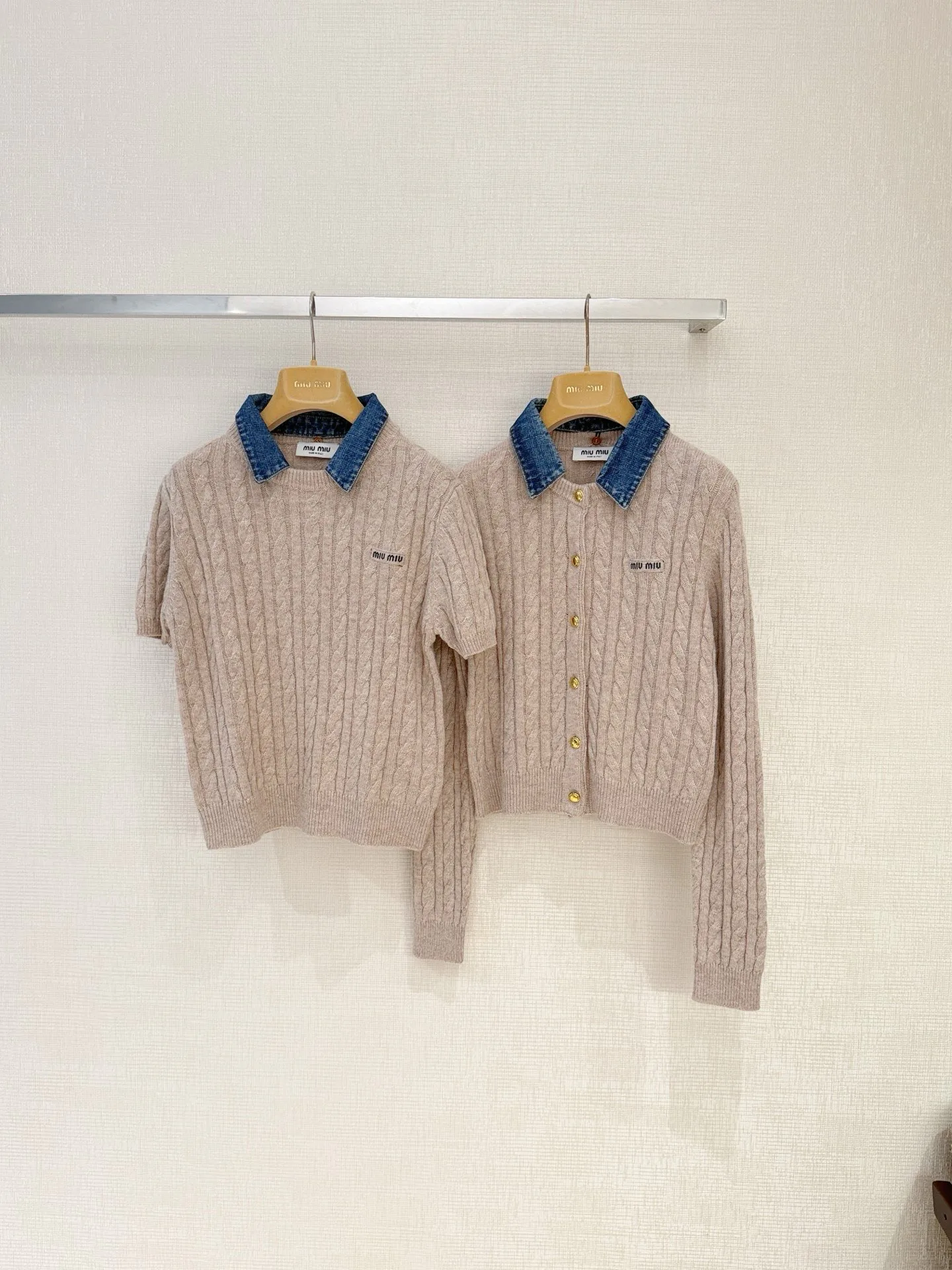 Women's Jumpers And Sweaters MIU MIU 17733529