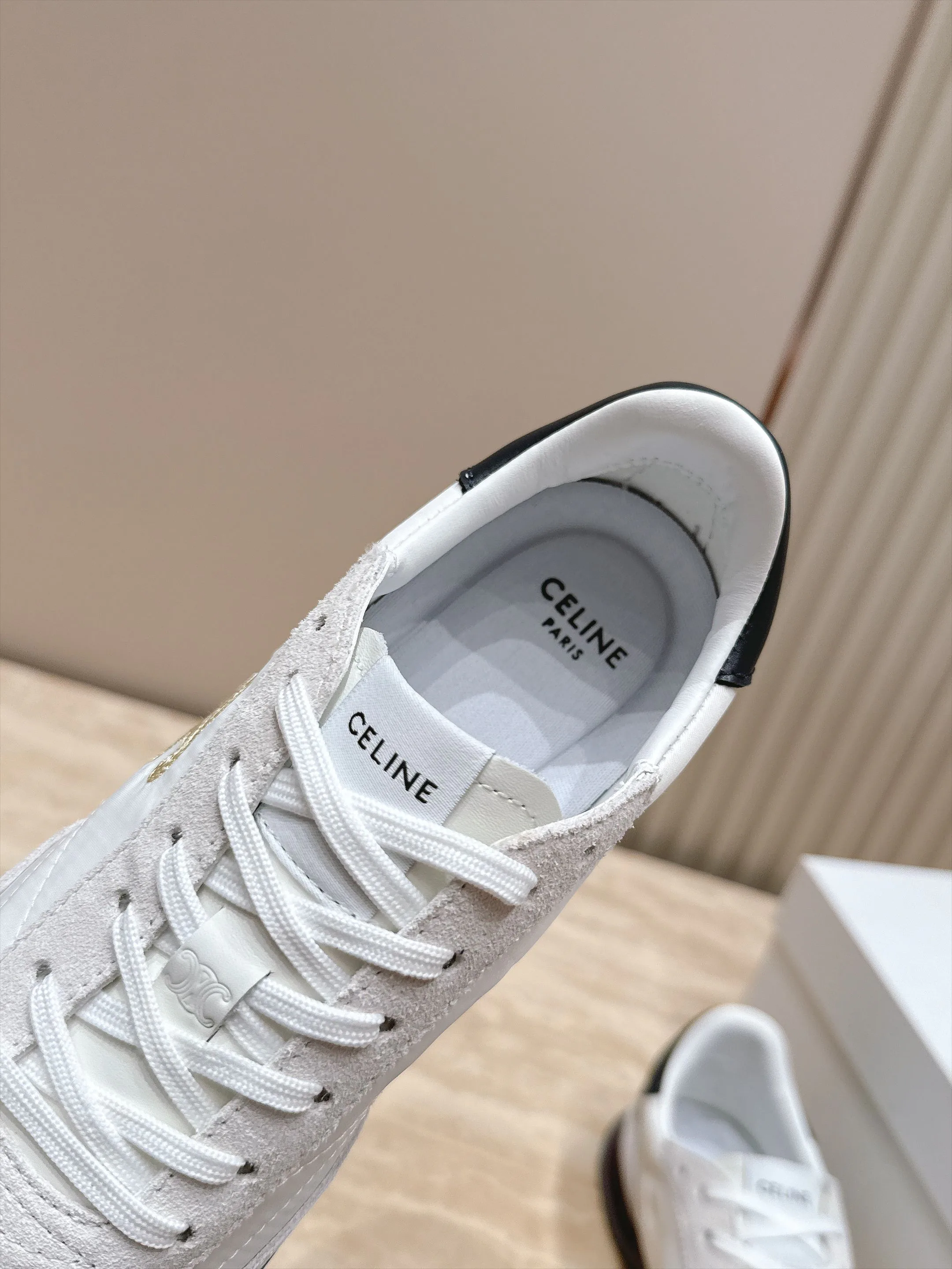 Women's Sneakers CELINE 18436551
