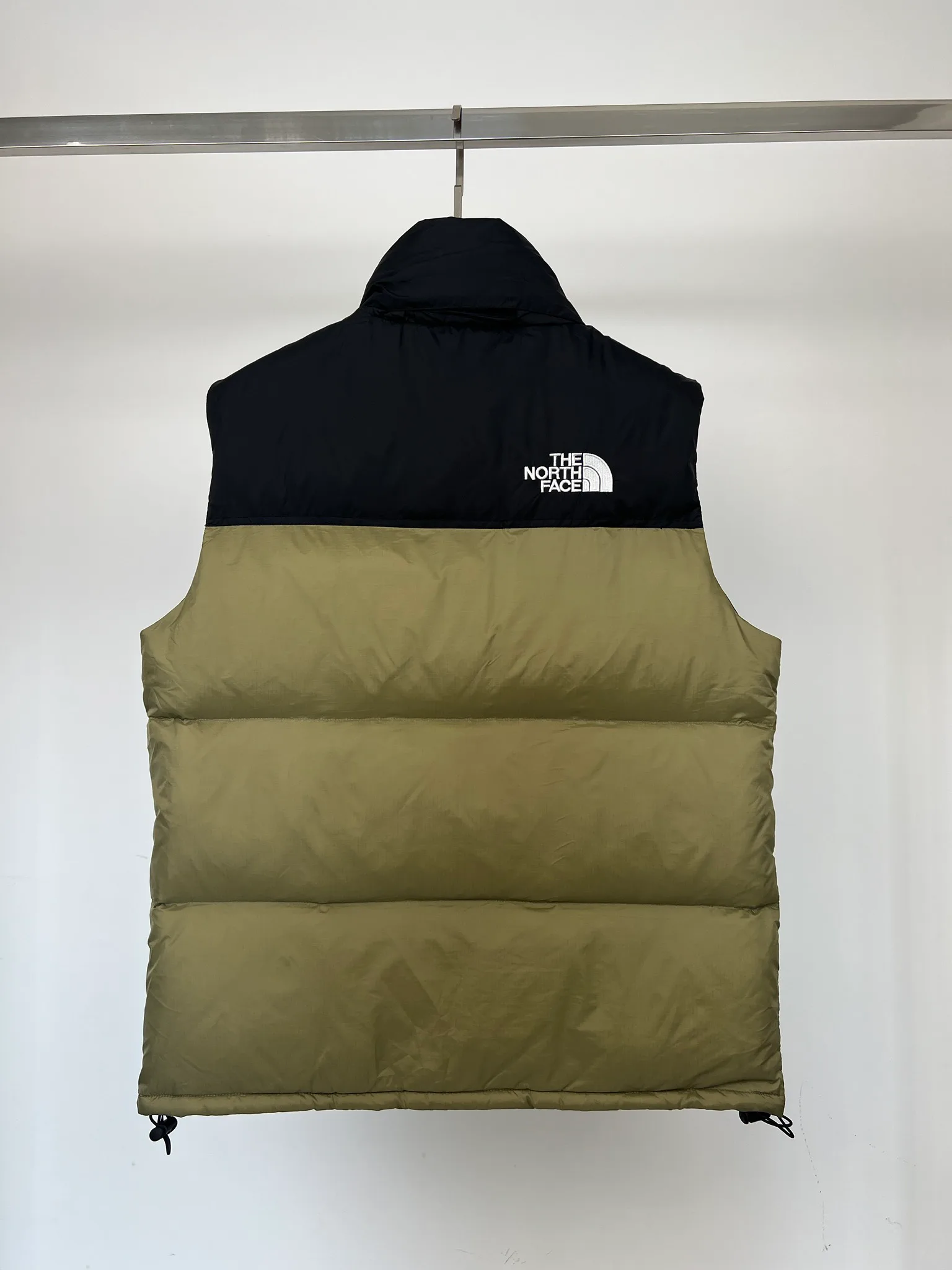 Women's Vests THE NORTH FACE 18416024