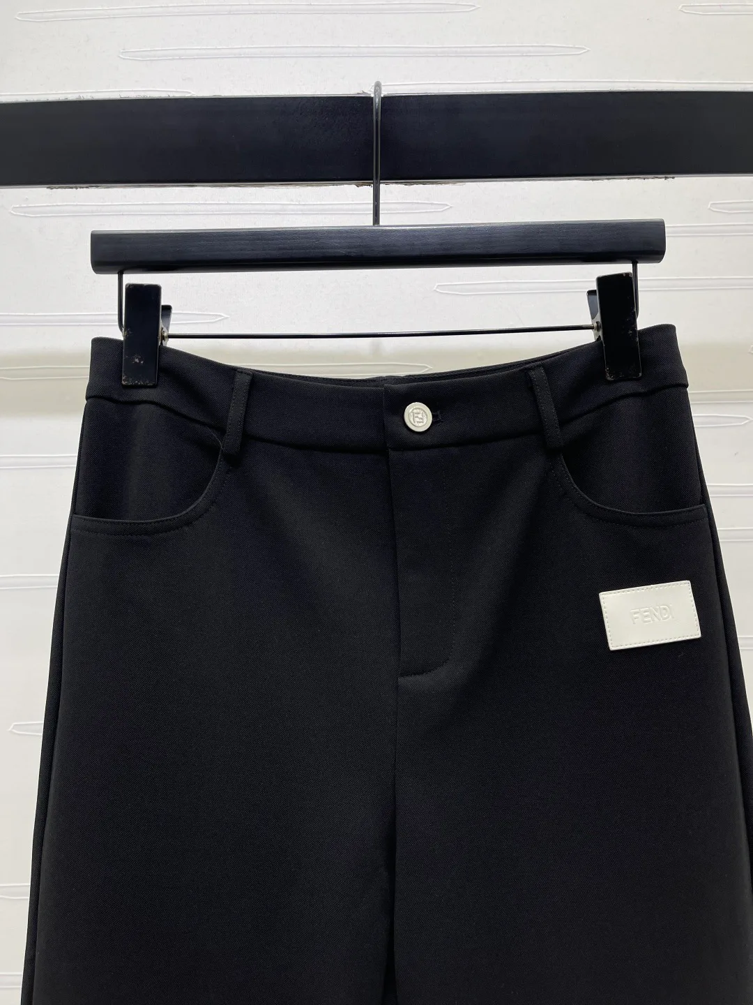 Women's Trousers FENDI 18282995