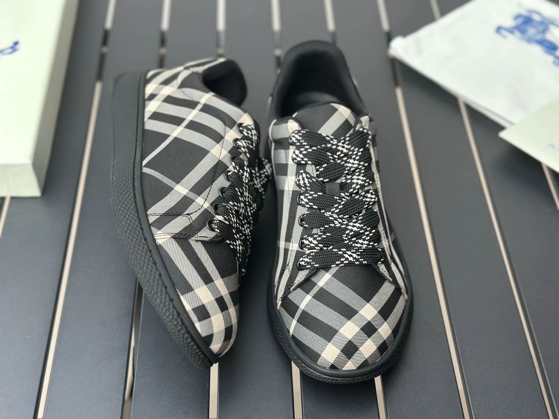 Men's Sneakers BURBERRY 17420357