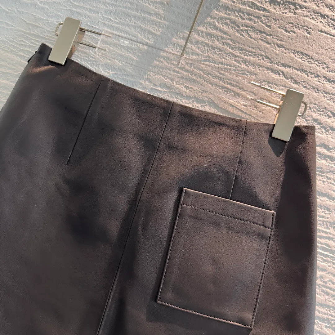 Women's Skirts LOEWE 17417141