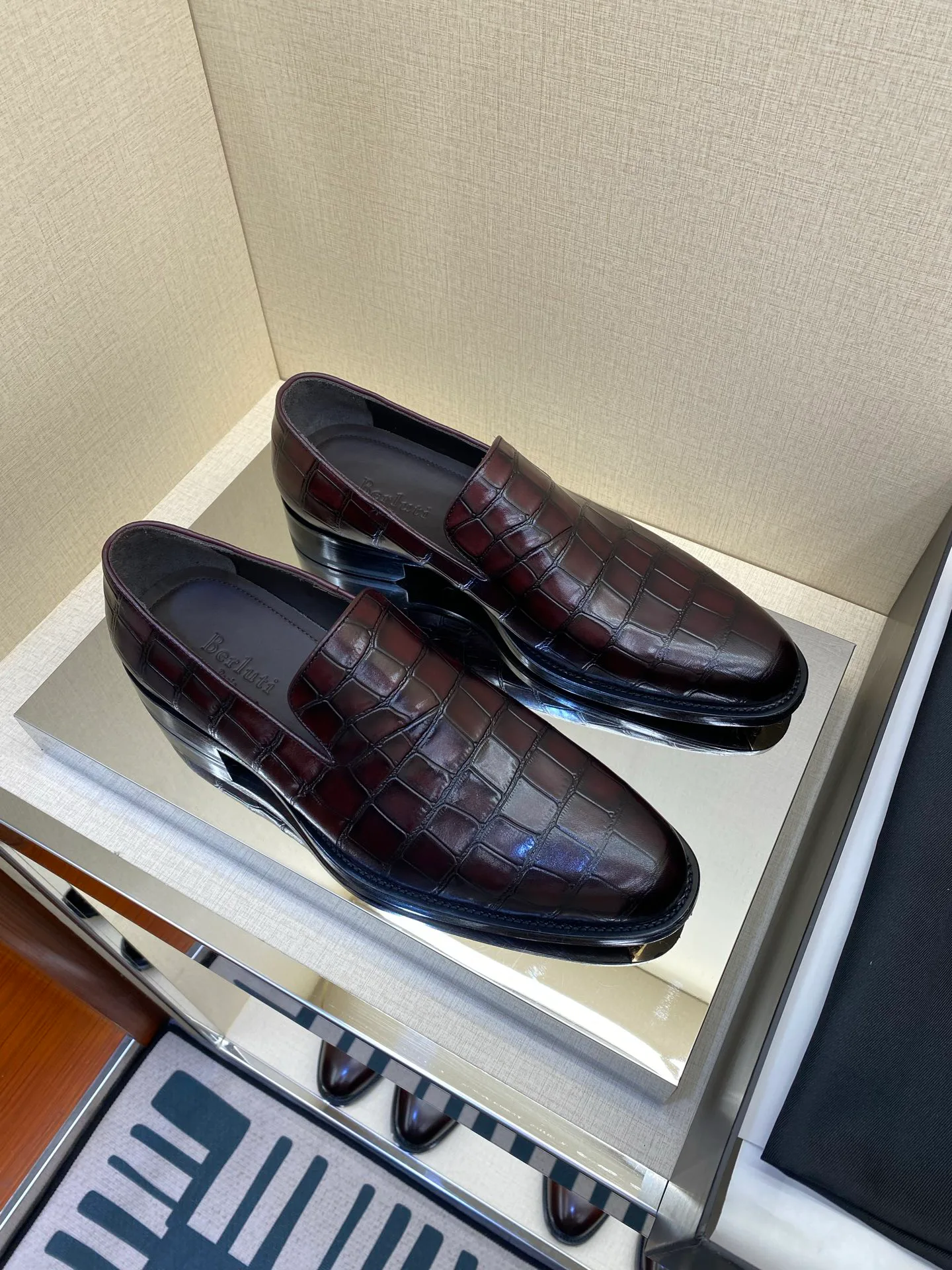 Men's Loafers And Dress Shoes BERLUTI 17971790
