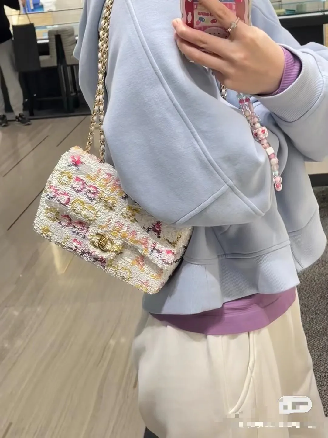 Women's Classic Handbags CHANEL 18065769