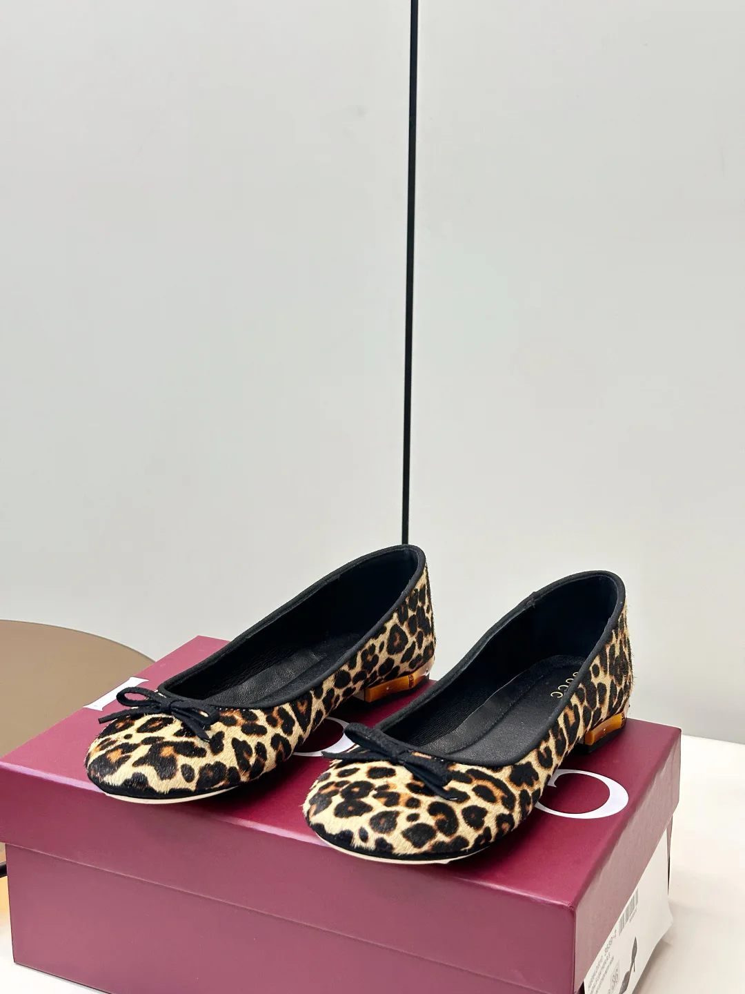 Women's Ballet Flats GUCCI 18079727