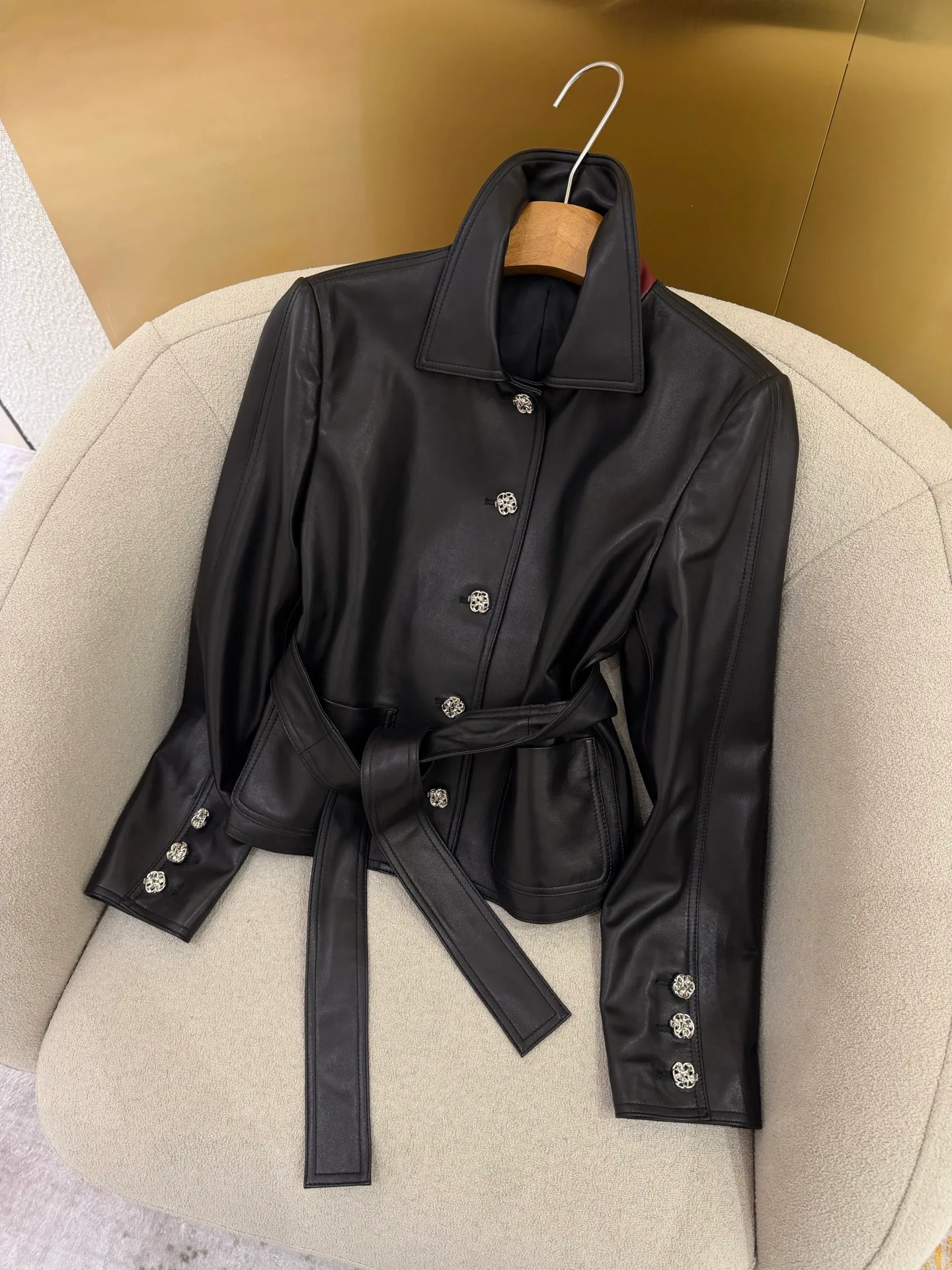 Women's Leather Jackets And Sheepskin Coats CHANEL 17802378