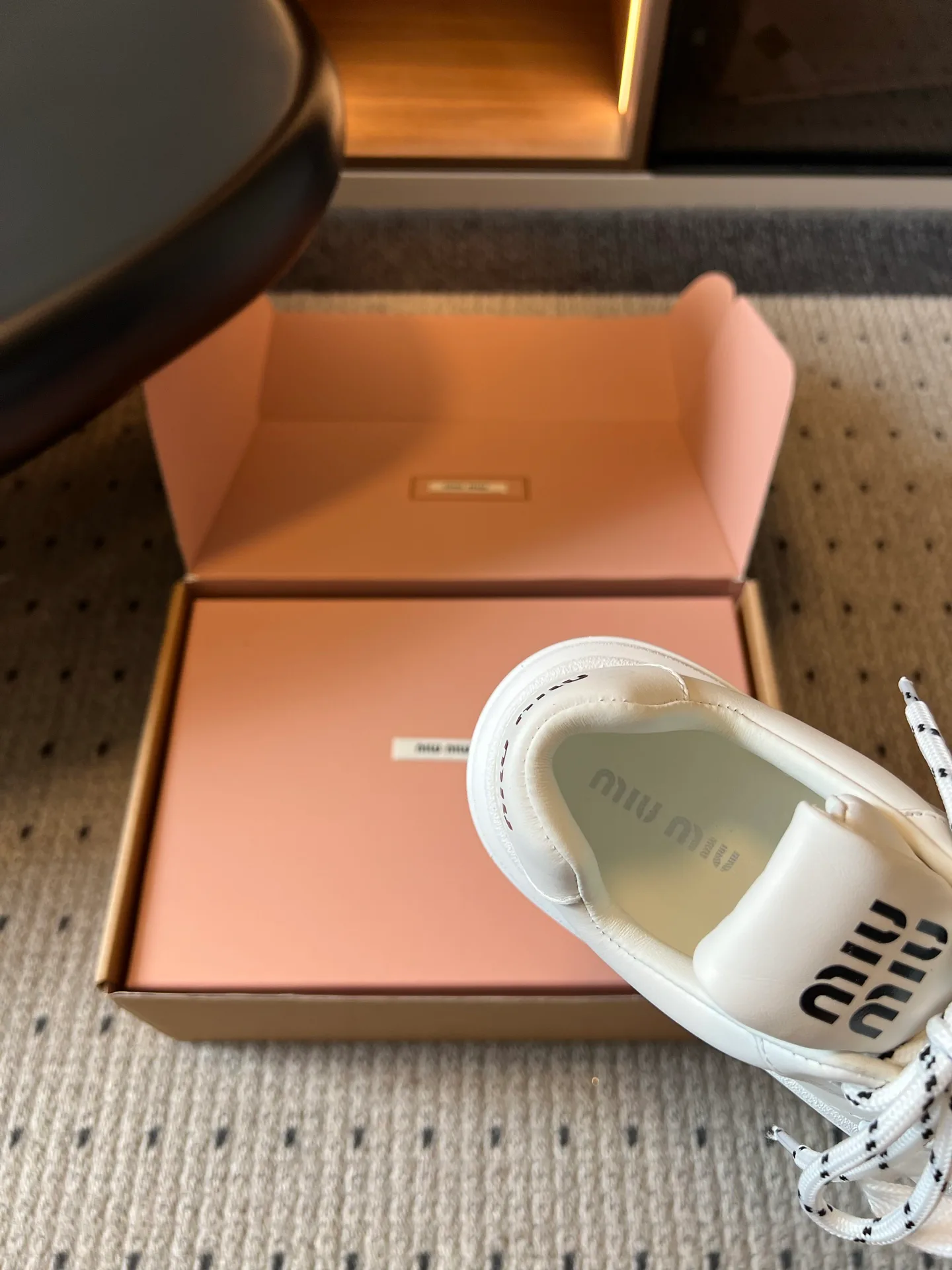 Women's Sneakers MIU MIU 18120970