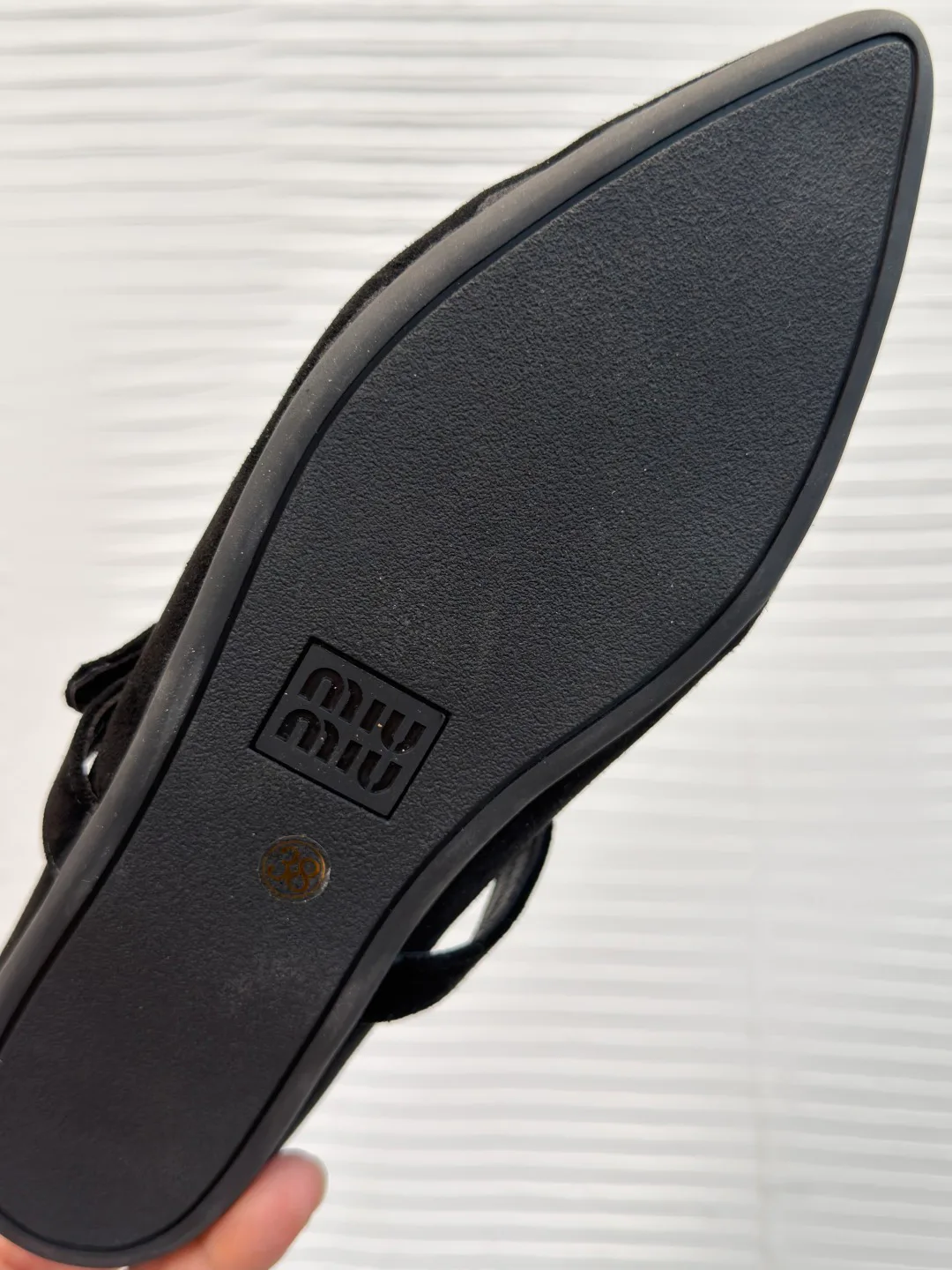 Women's Ballet Flats MIU MIU 18125391