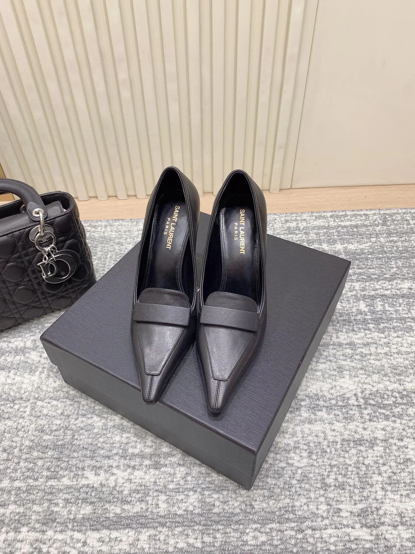Women's Heels SAINT LAURENT 17431940