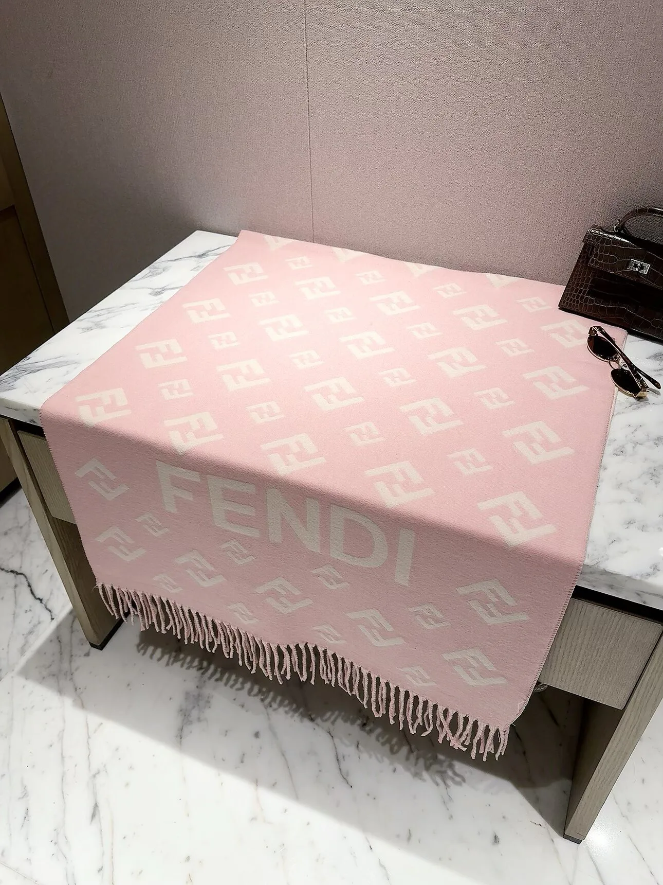 Scarves FENDI 18322644