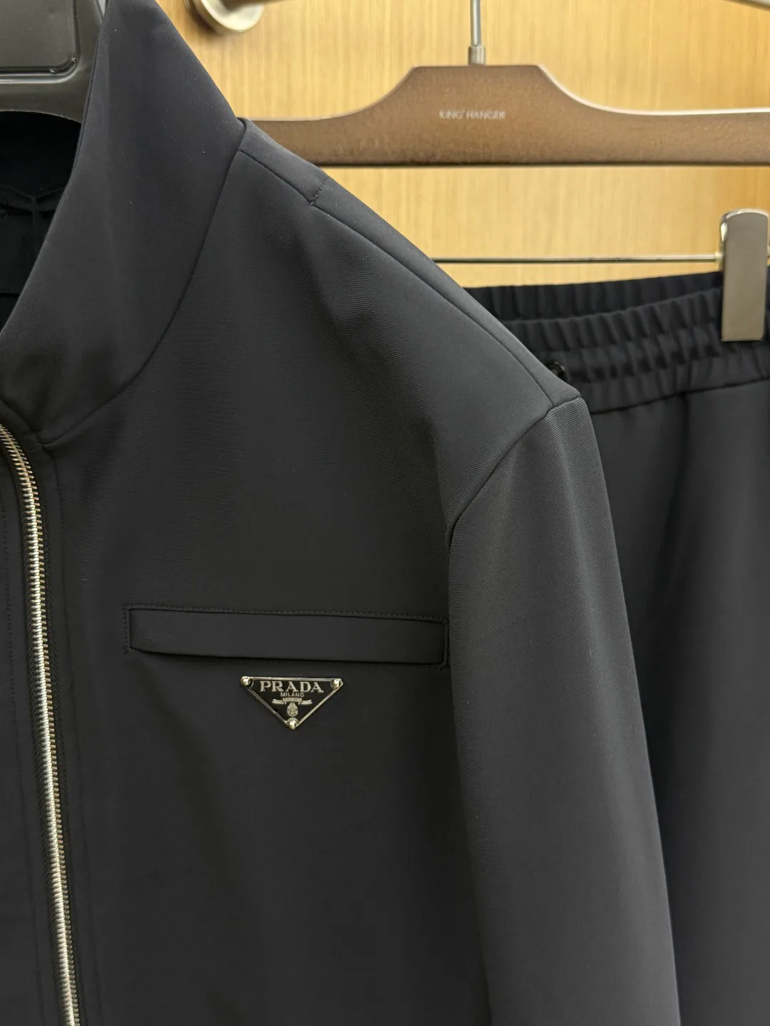 Men's Jackets And Down Jackets PRADA 18080593