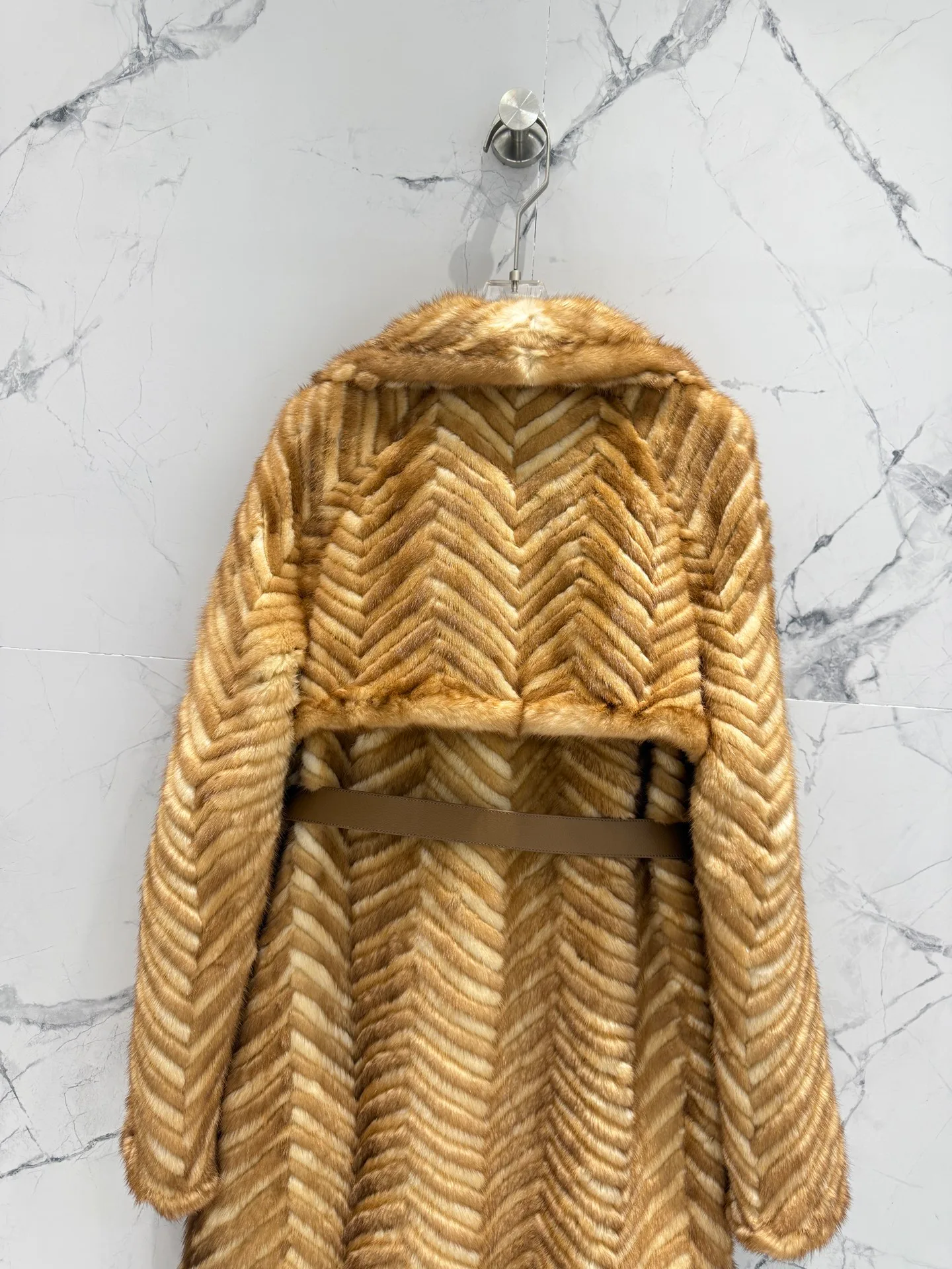 Women's Fur Coats FENDI 18082580
