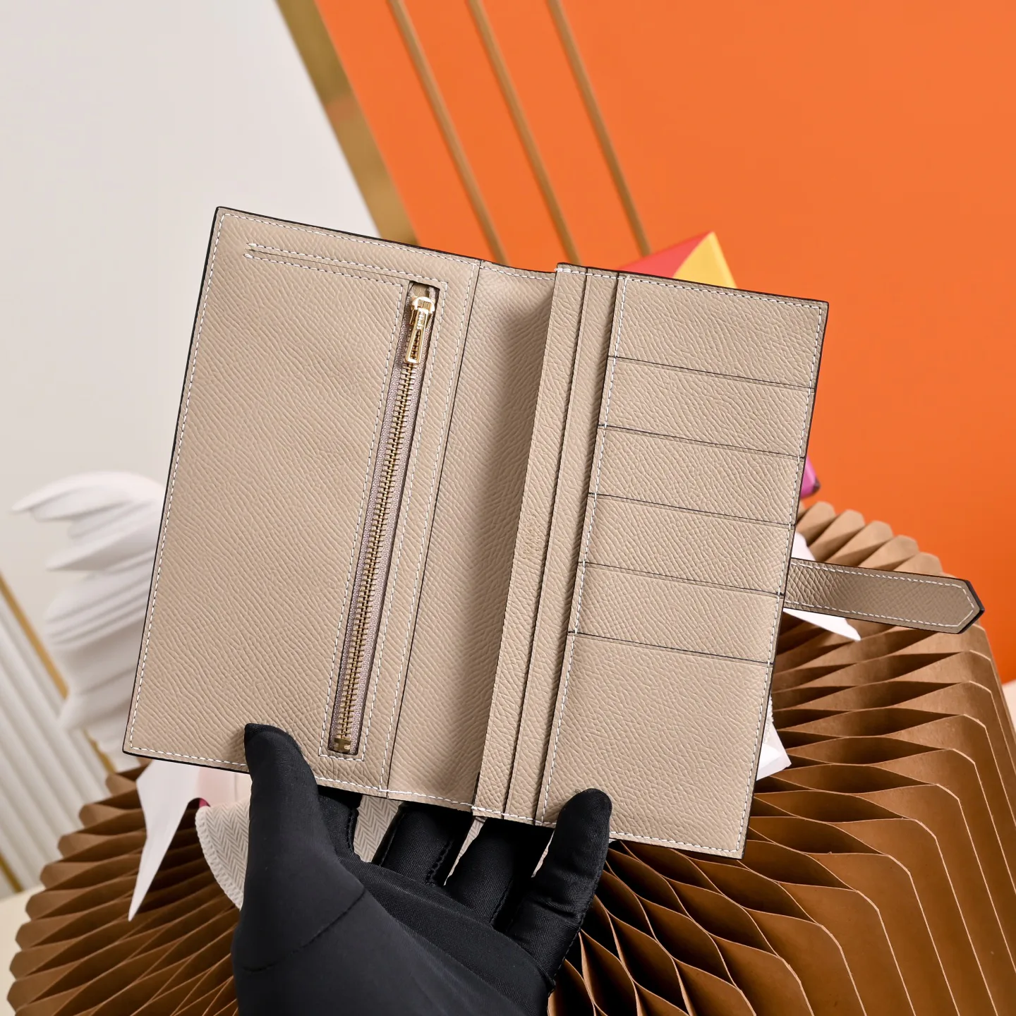 Women's Clutches HERMES 18077397