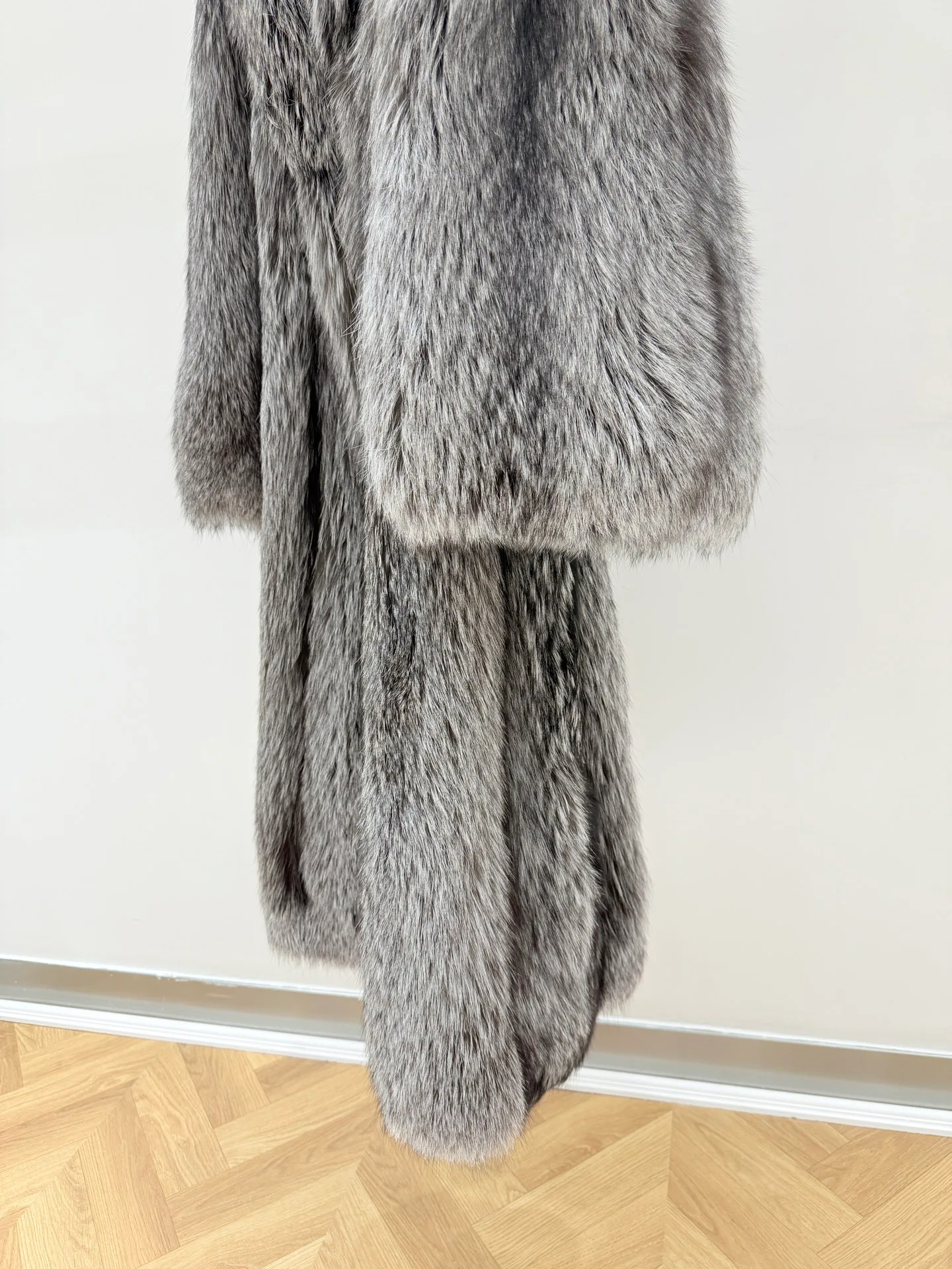 Women's Fur Coats FENDI 18343551