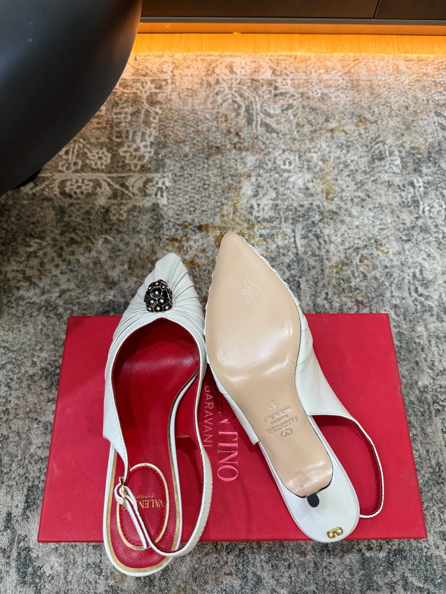 Women's Heels VALENTINO 18415143