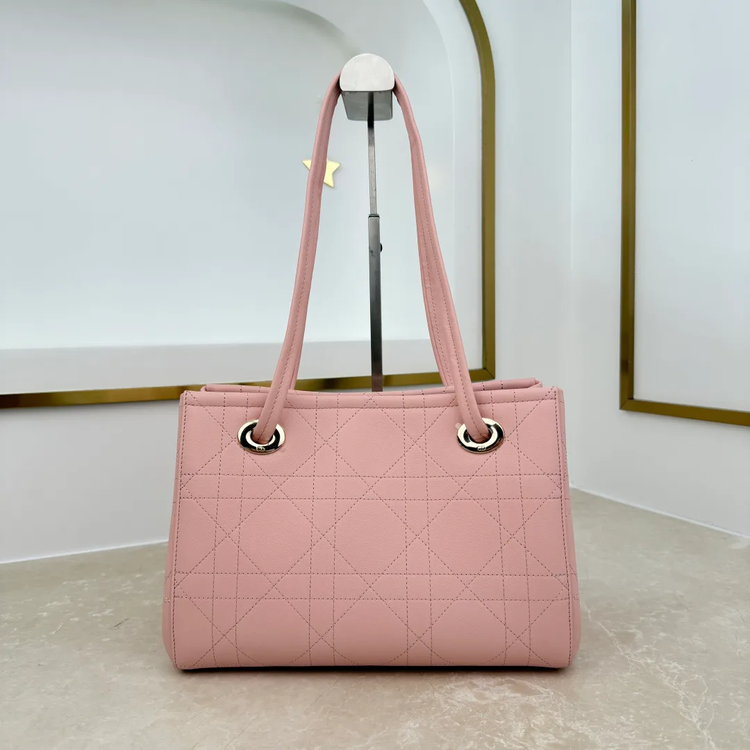 Women's Classic Handbags CHRISTIAN DIOR 18187882