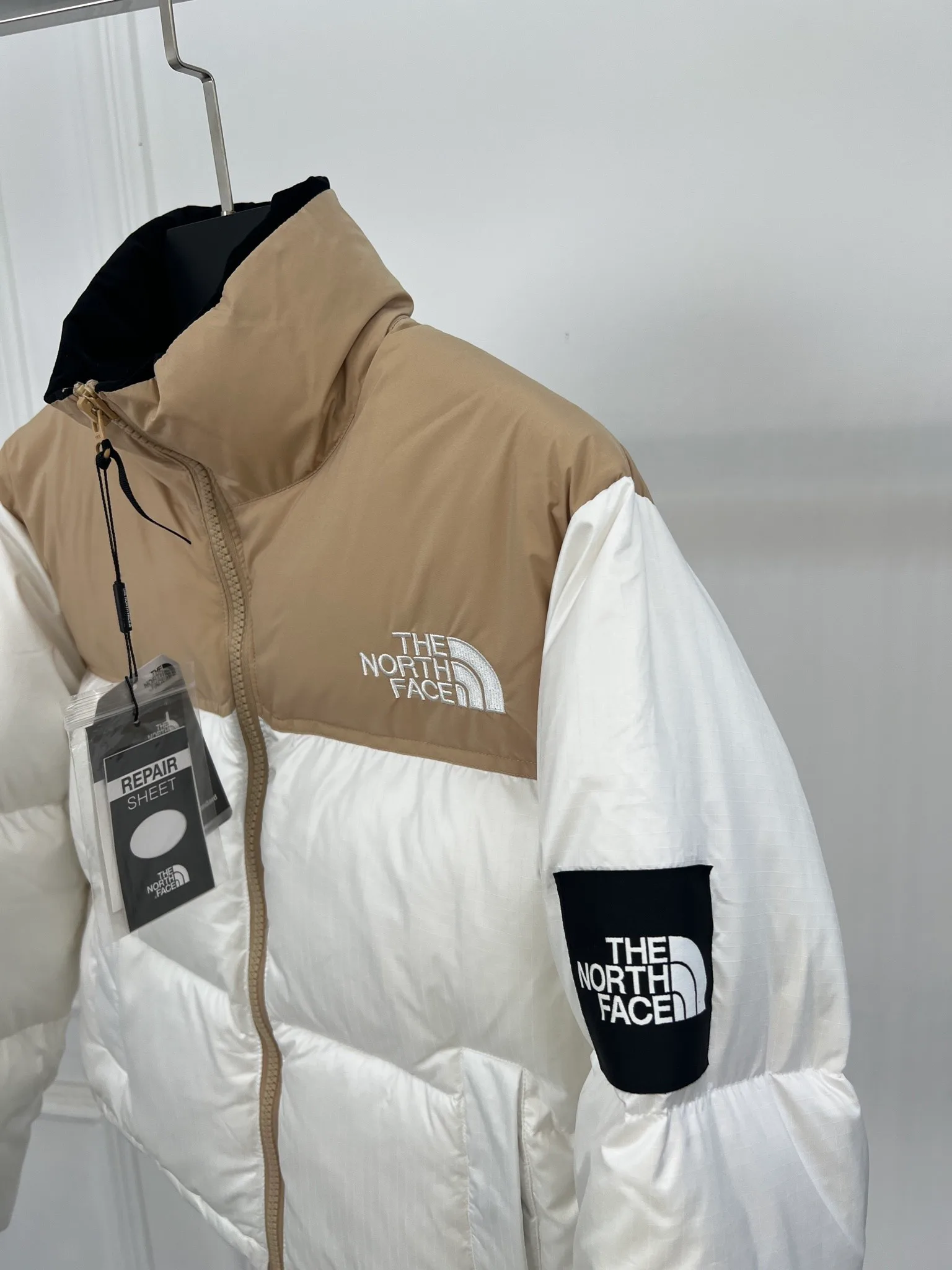 Women's Jackets And Down Jackets THE NORTH FACE 18415989