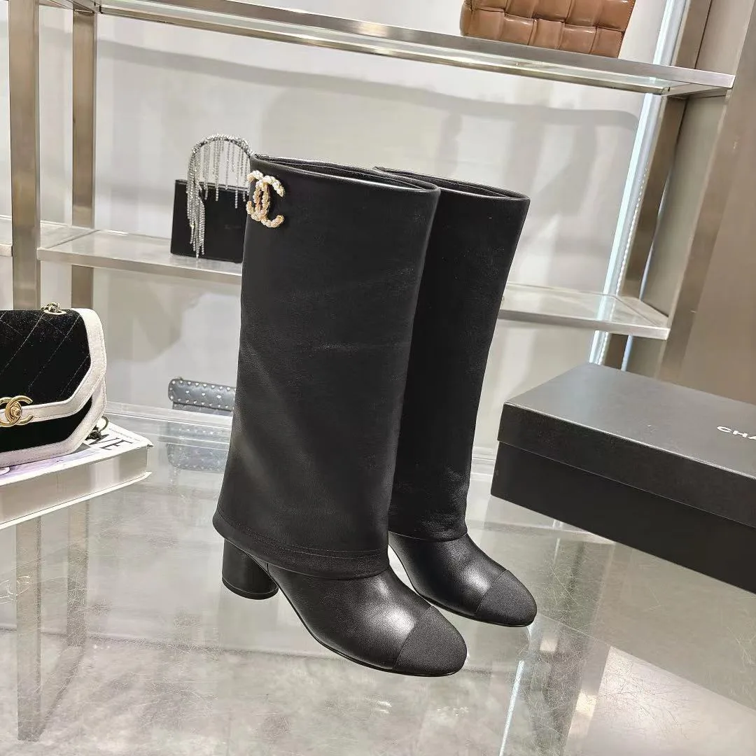 Women's Boots CHANEL 18034419