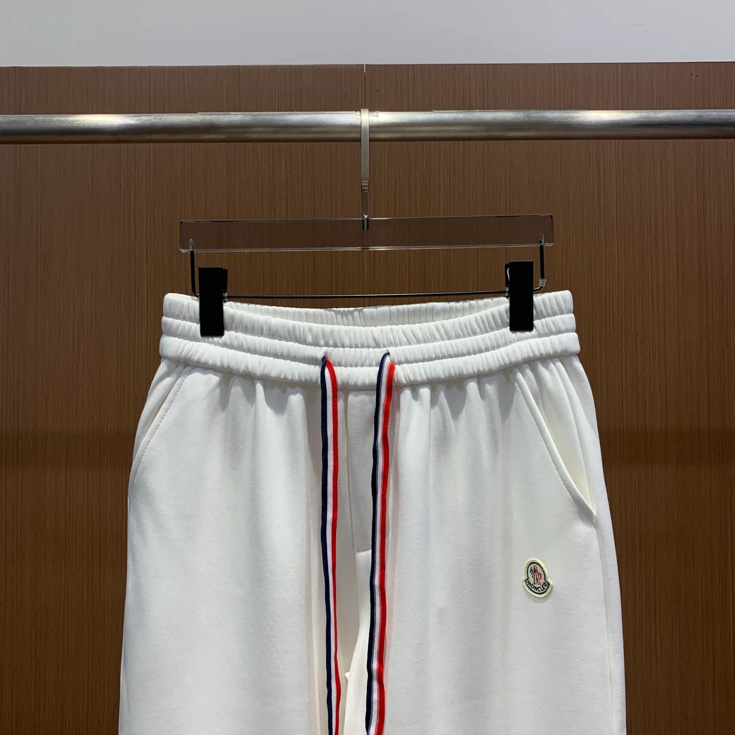 Men's Trousers MONCLER 18098478
