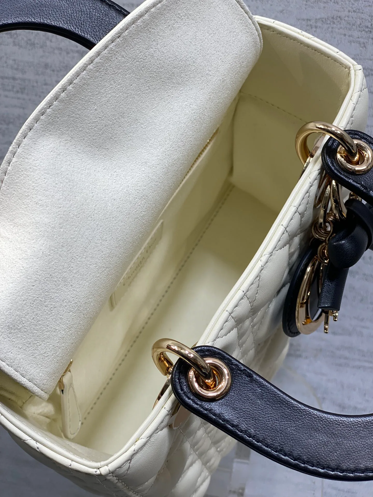 Women's Classic Handbags CHRISTIAN DIOR 18392926