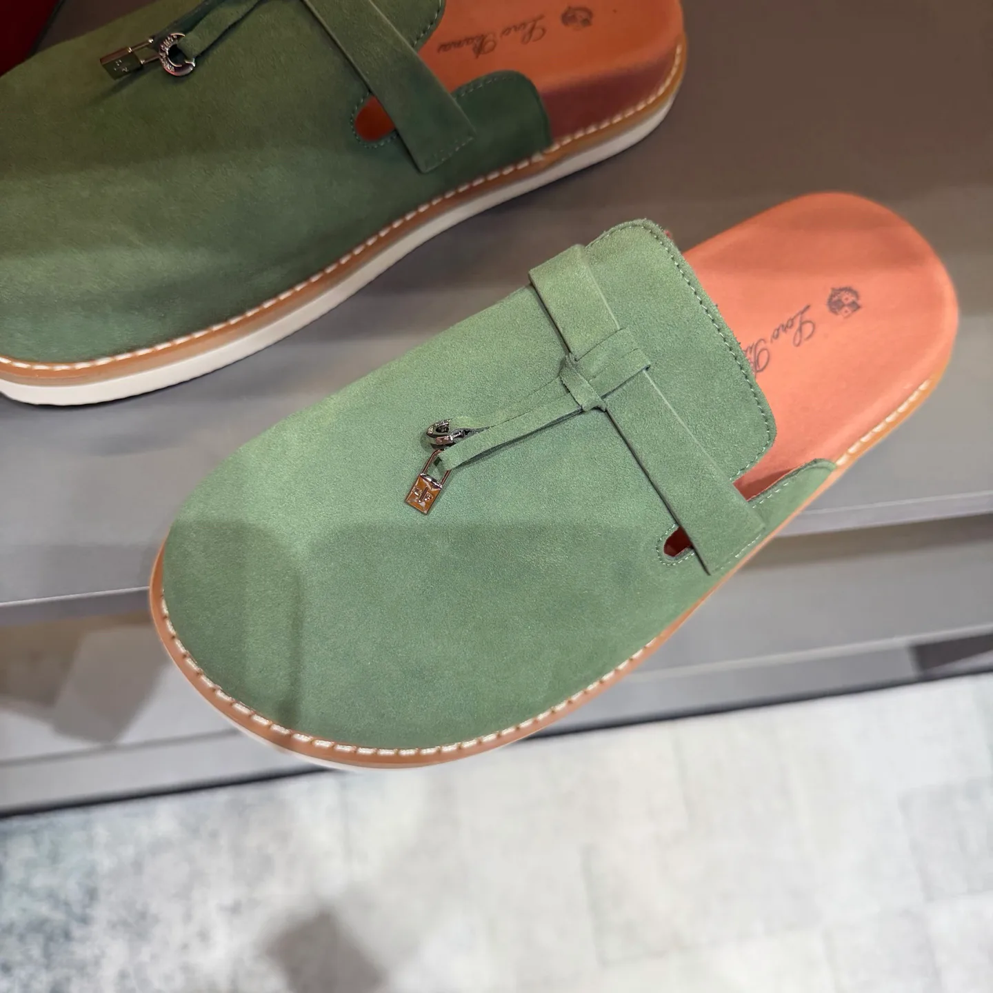 Women's Mules And Clogs LORO PIANA 18400756