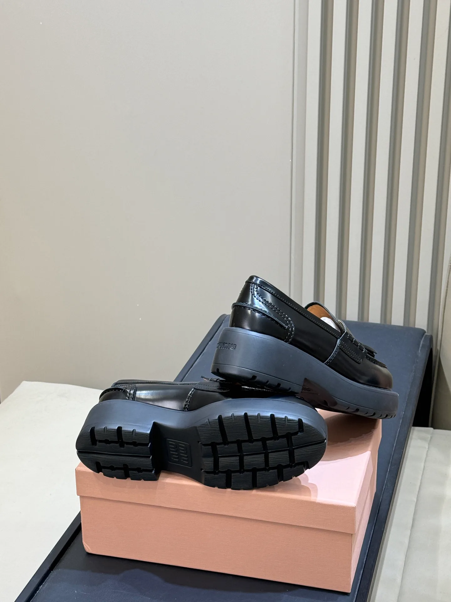 Women's Loafers And Moccasins MIU MIU 18192855