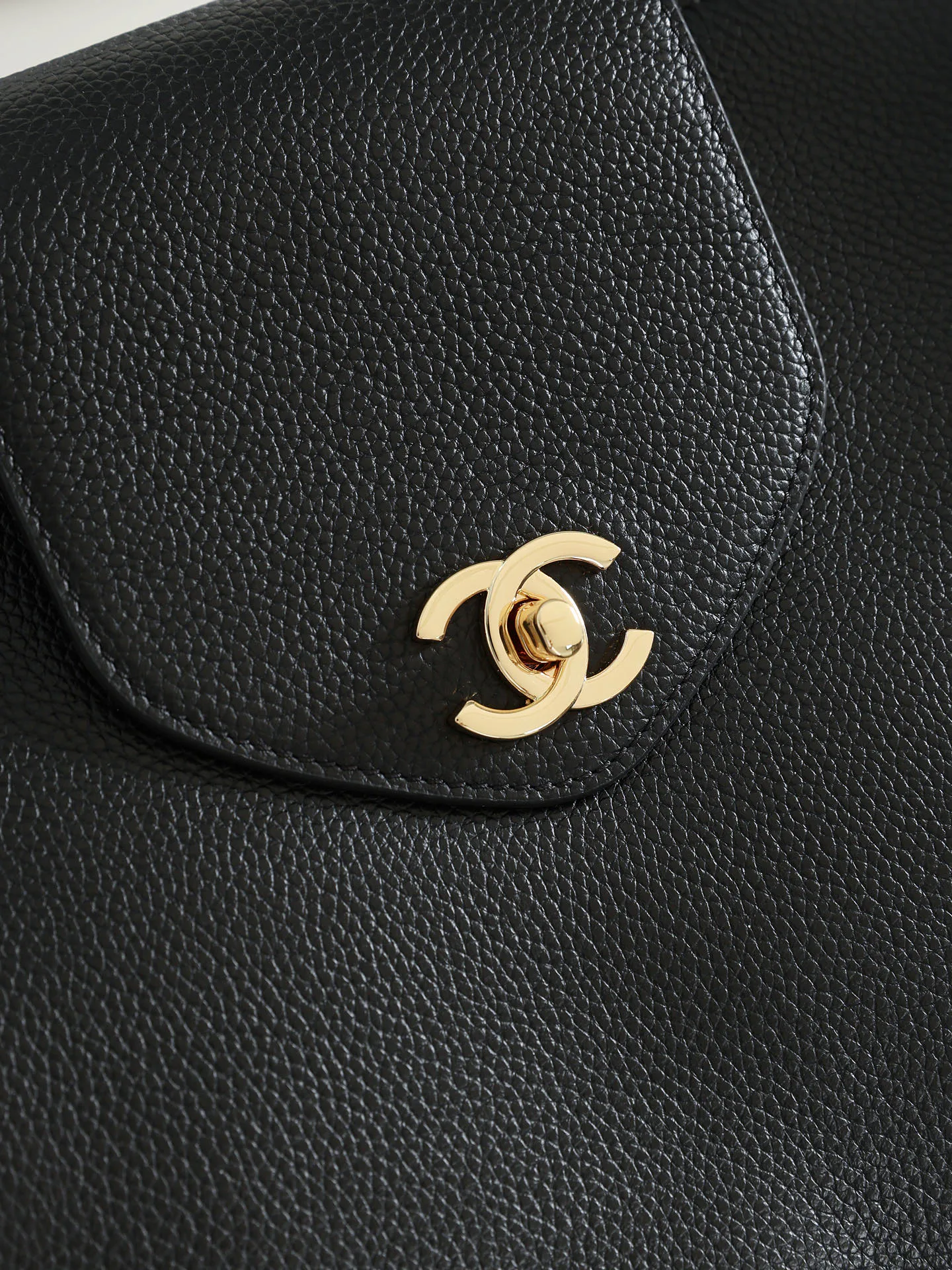 Women's Classic Handbags CHANEL 18489792