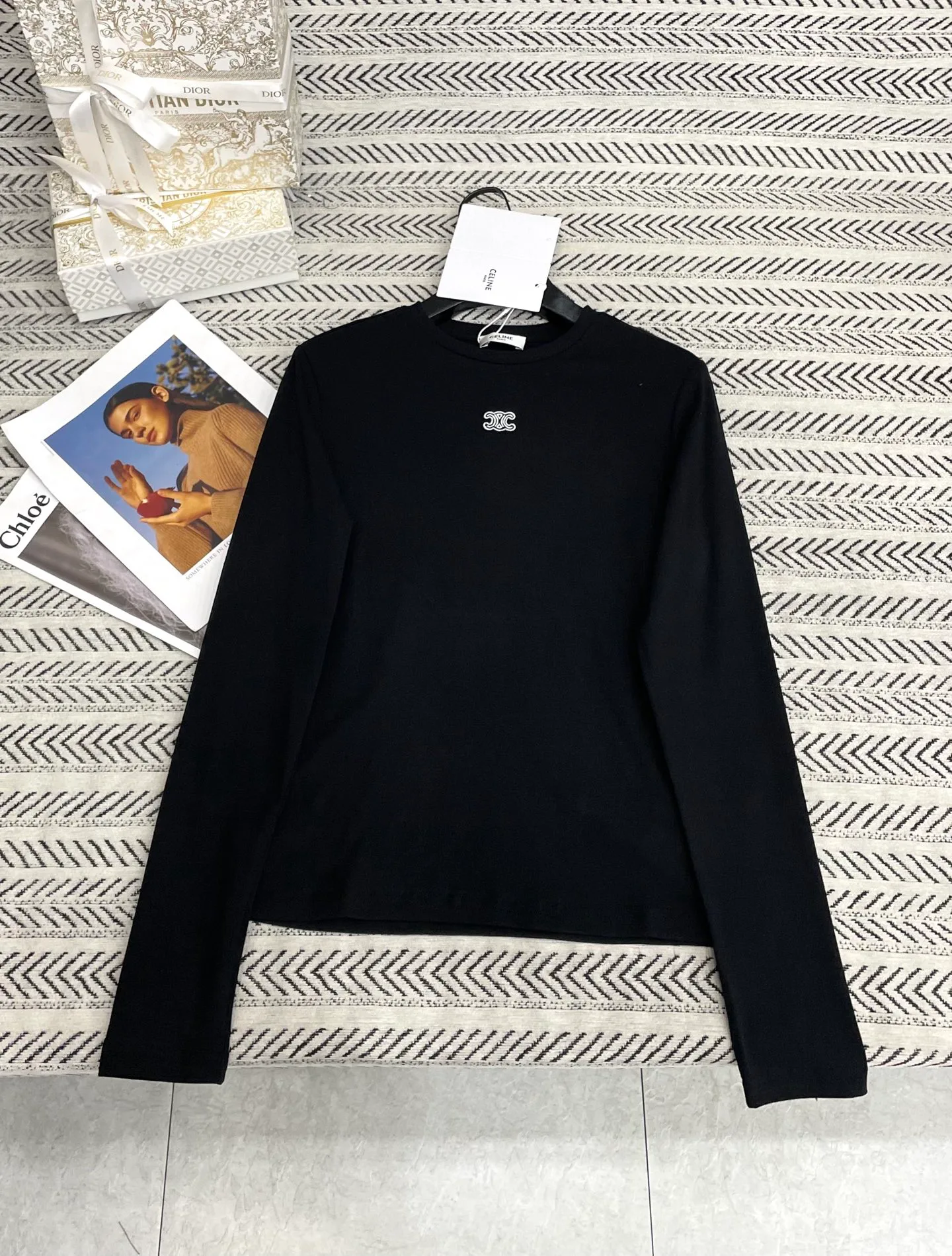 Women's T-Shirts CELINE 17402498