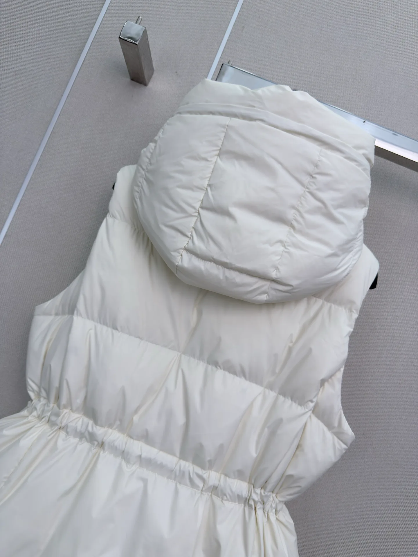 Women's Jackets And Down Jackets CANADA GOOSE 18108490