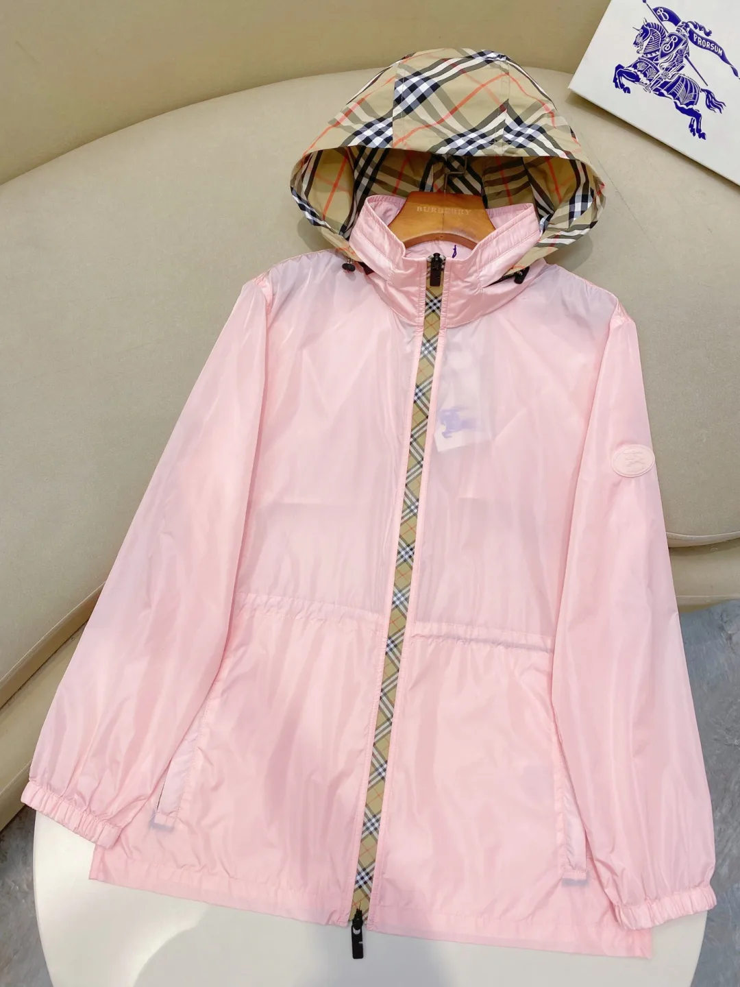 Women's Jackets And Down Jackets BURBERRY 16927091