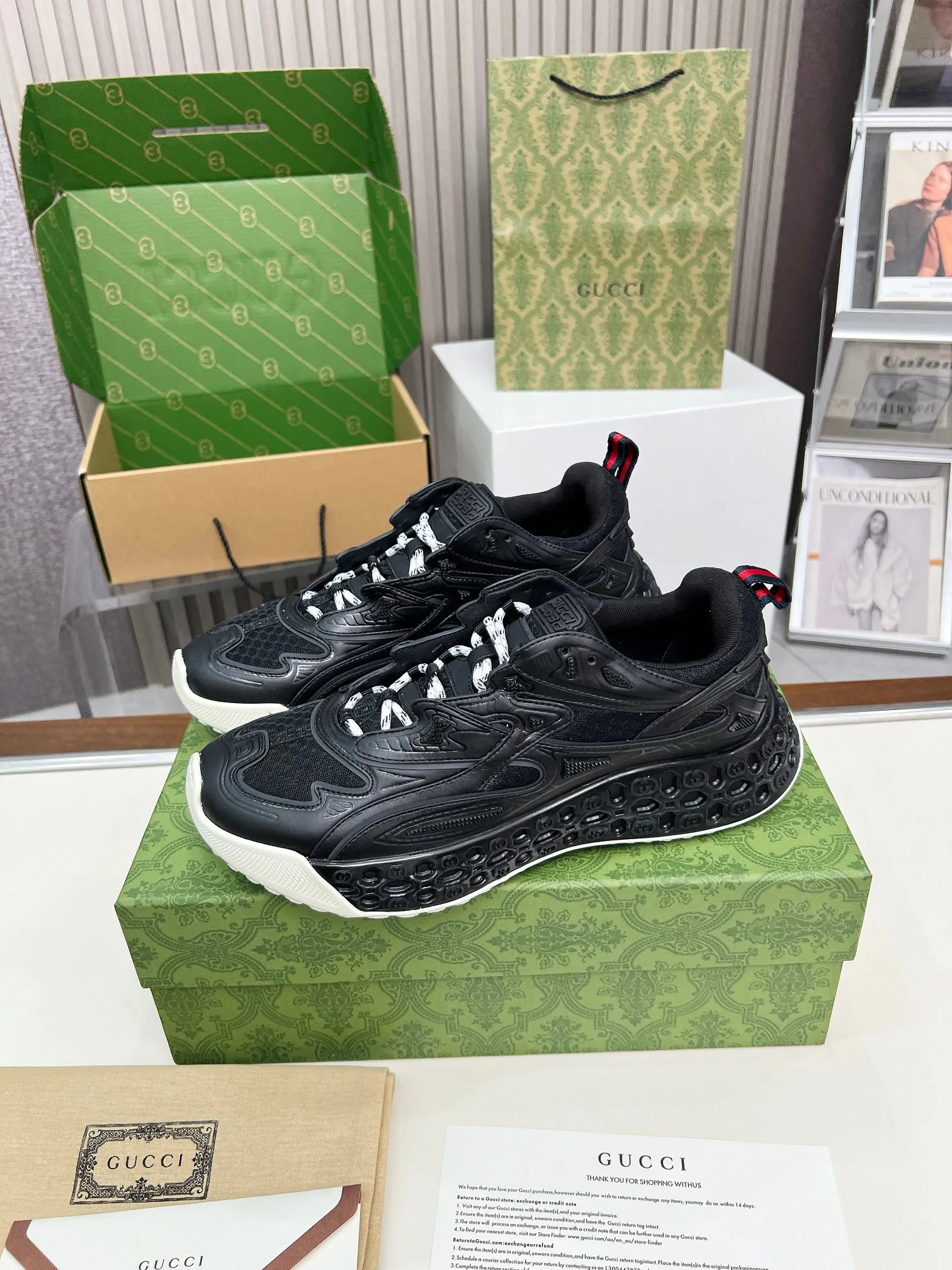 Men's Sneakers GUCCI 17620393
