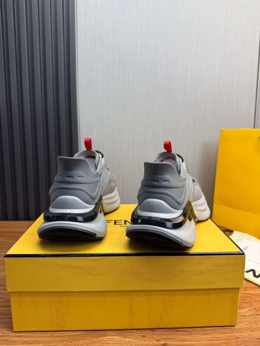 Men's Sneakers FENDI 17955204
