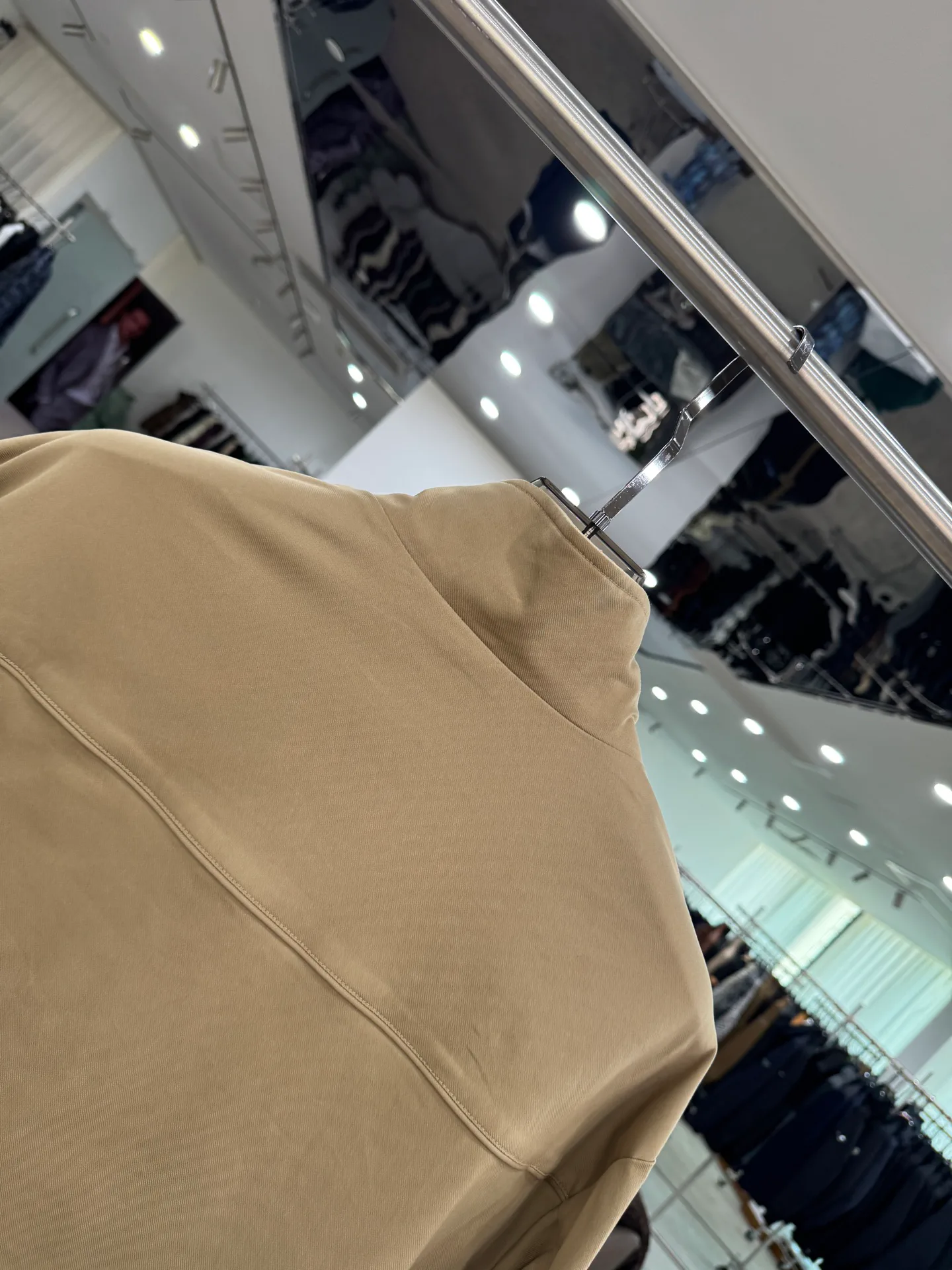 Men's Jackets And Down Jackets PRADA 18084178