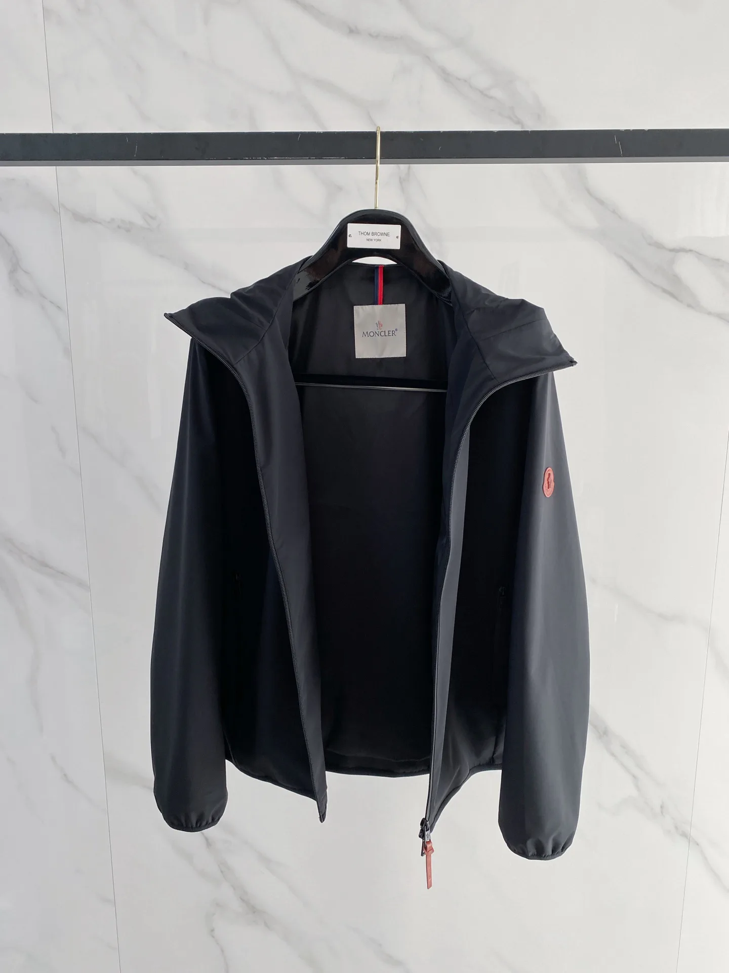 Куртки И Пуховики Мужские Moncler 18596200