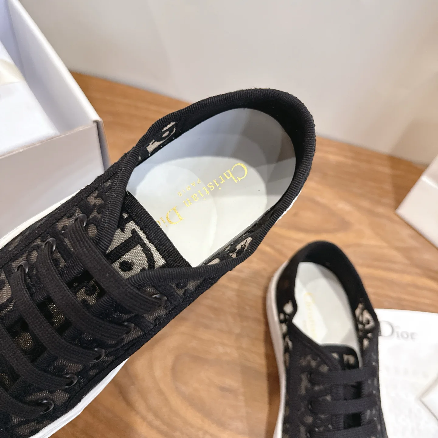 Women's Sneakers CHRISTIAN DIOR 18083833