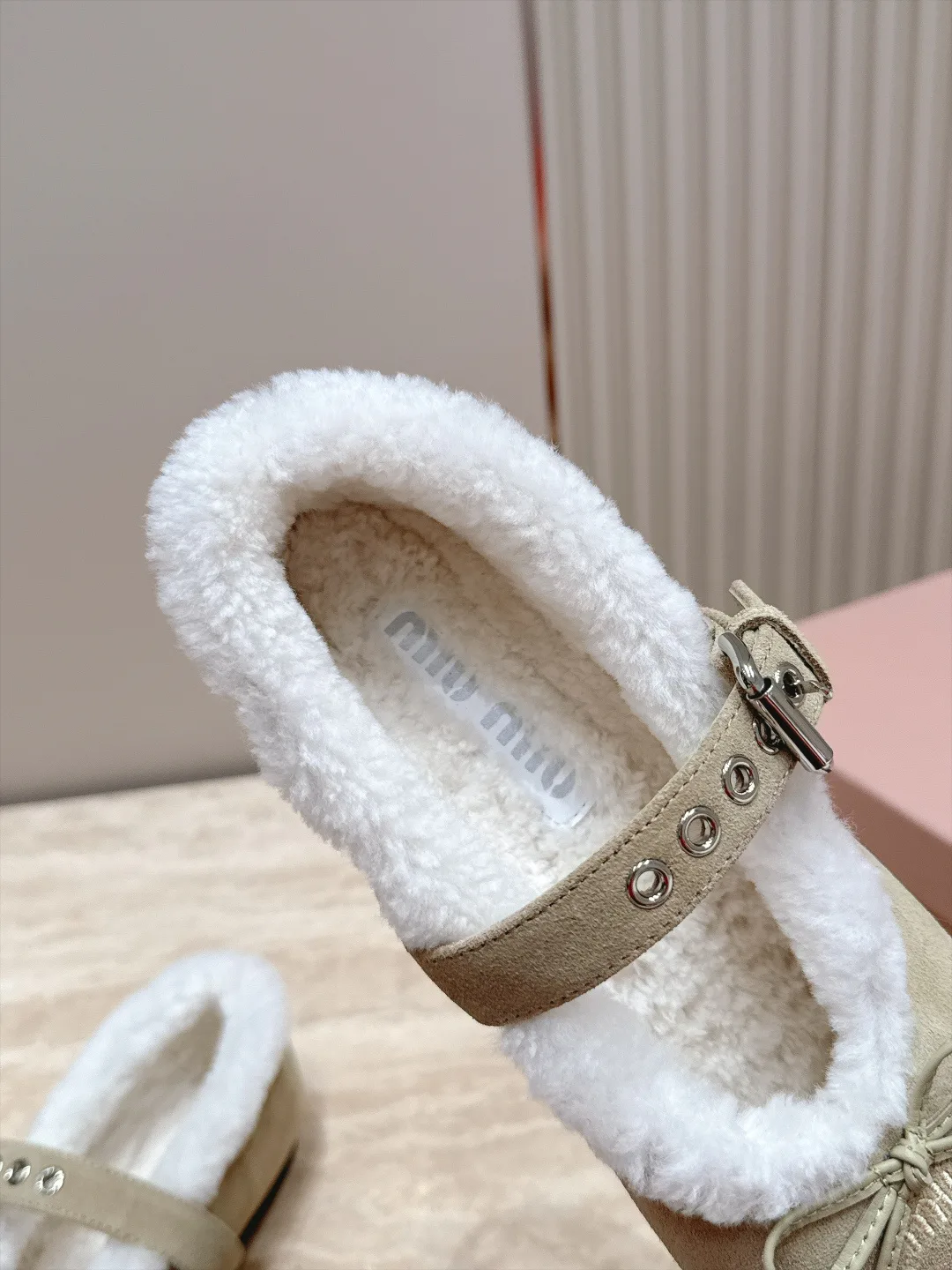 Women's Loafers And Moccasins MIU MIU 18266290