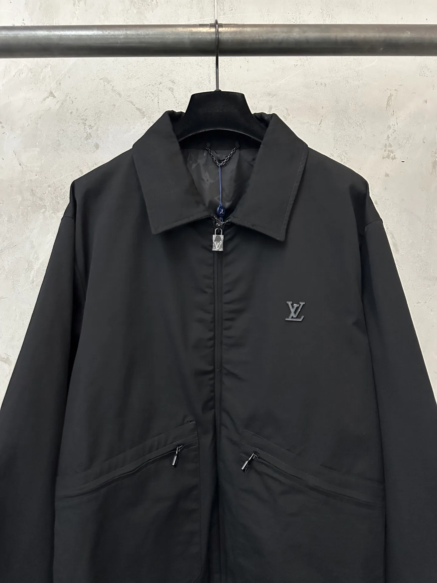 Men's Jackets And Down Jackets LOUIS VUITTON 17874928