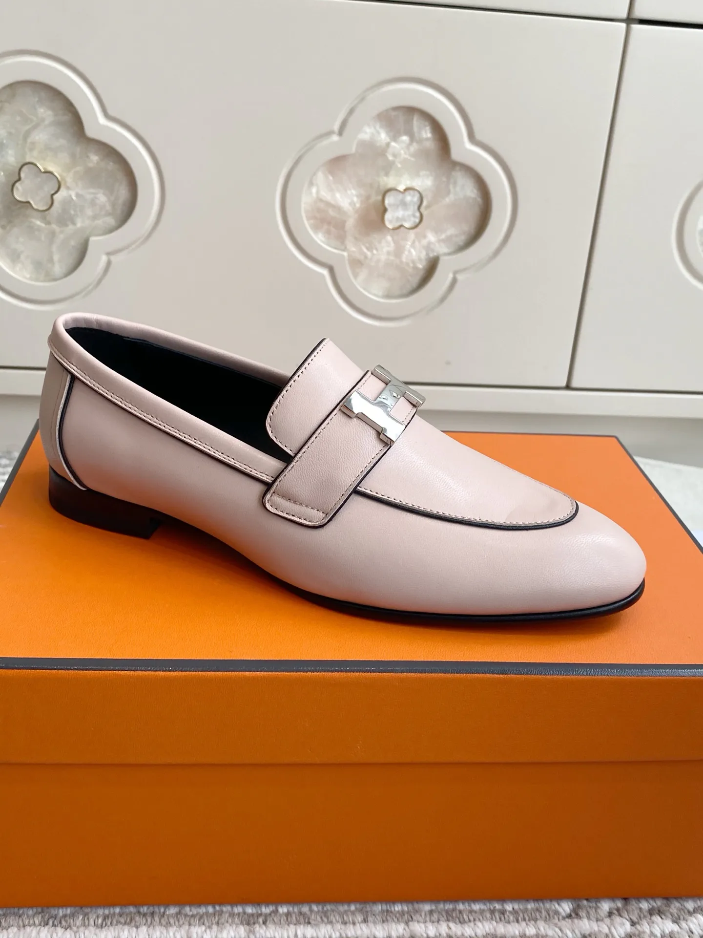 Women's Loafers And Moccasins HERMES 17739482