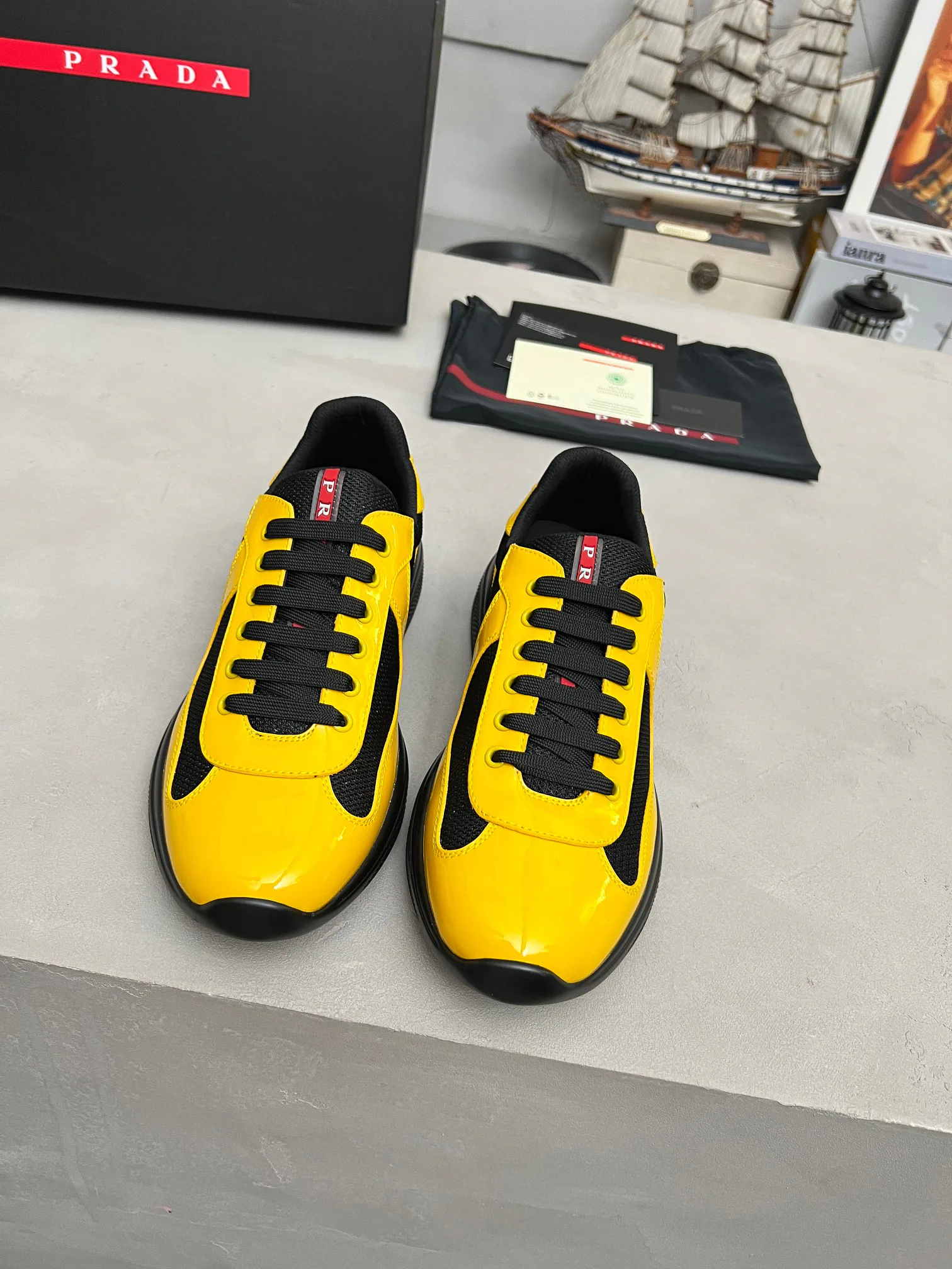 Men's Sneakers PRADA 17704082