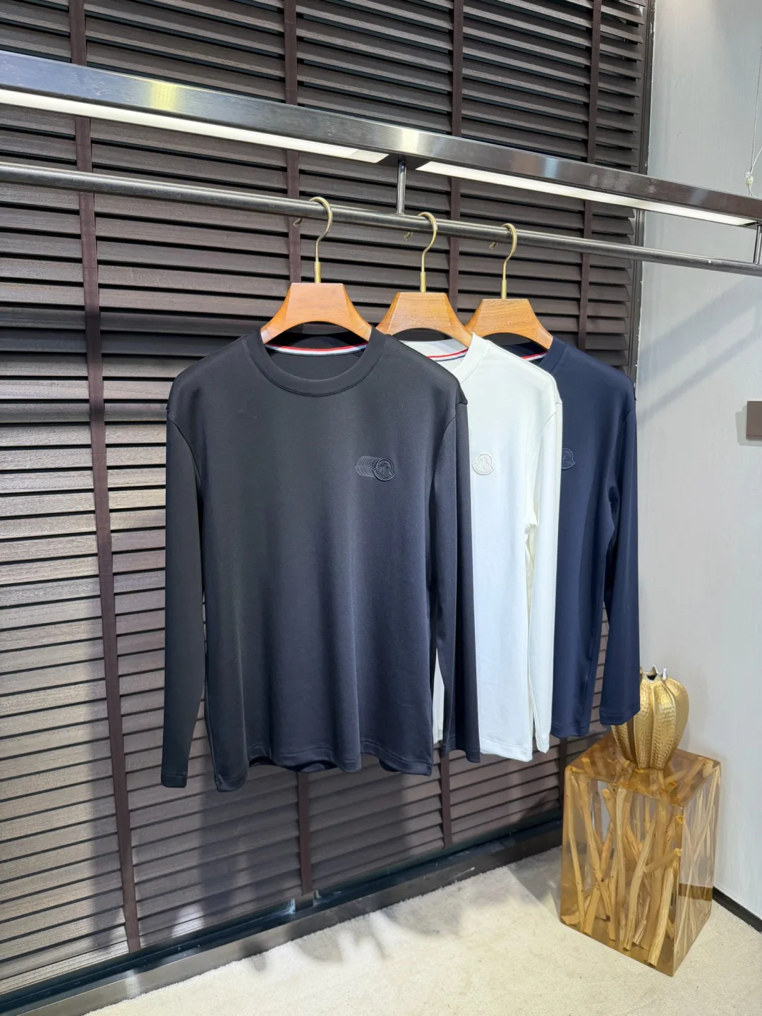 Women's T-Shirts MONCLER 17943959