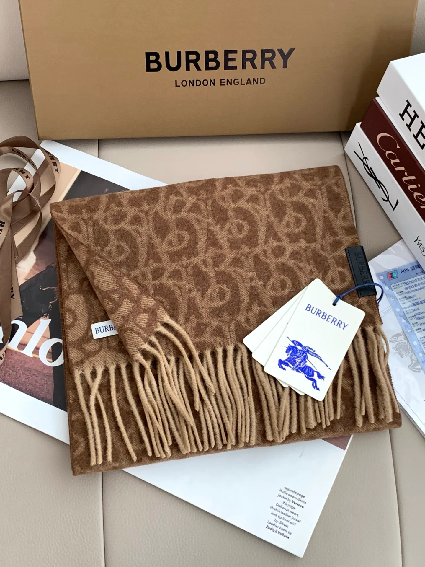 Scarves BURBERRY 18222530