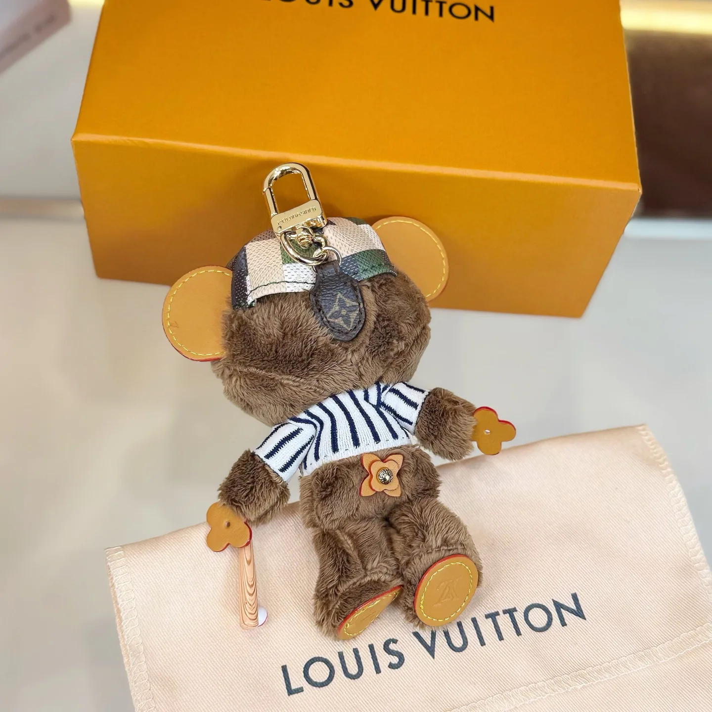 Key Cases LOUIS VUITTON 17545806