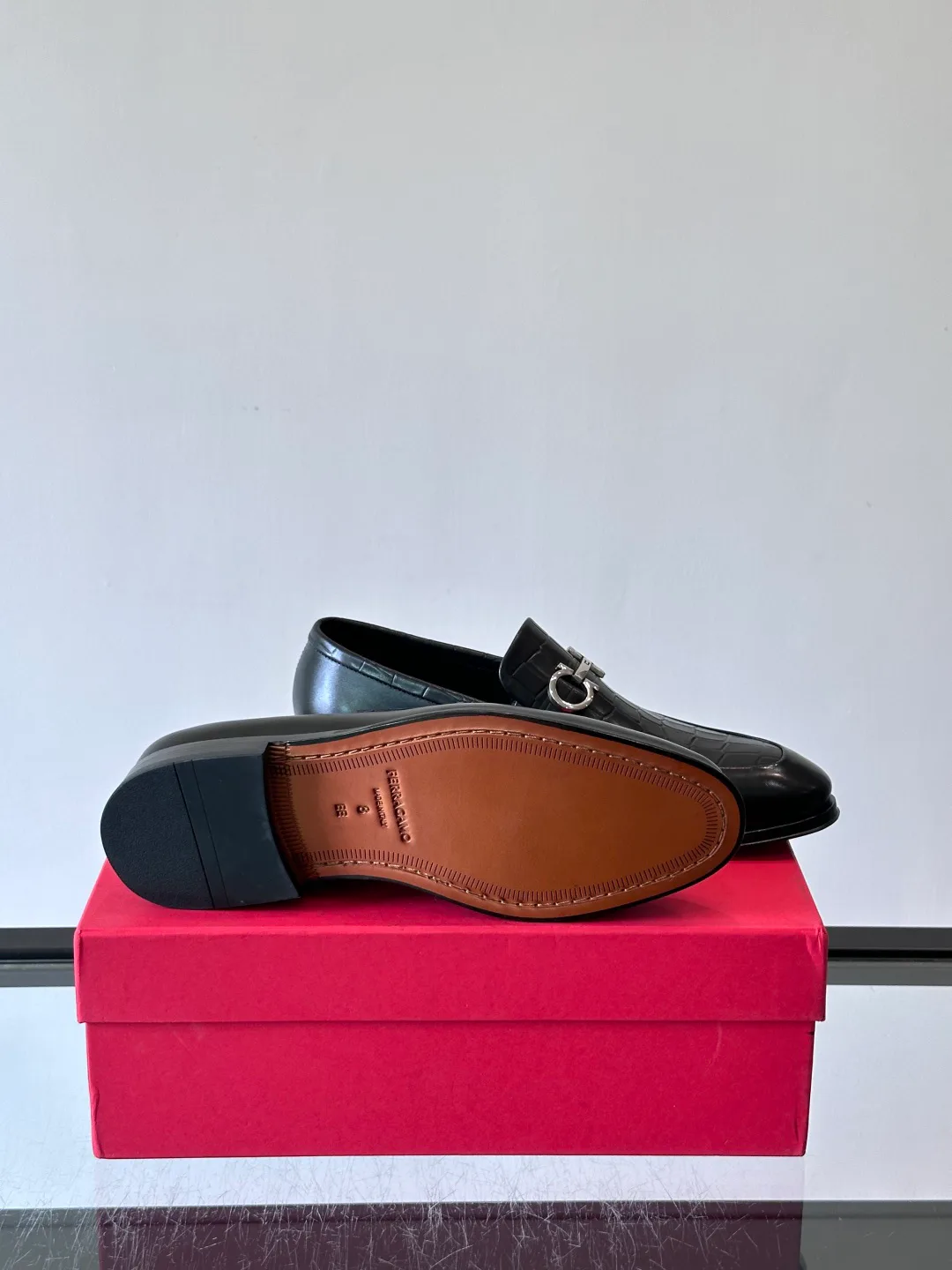 Men's Loafers And Dress Shoes SALVATORE FERRAGAMO 18274548