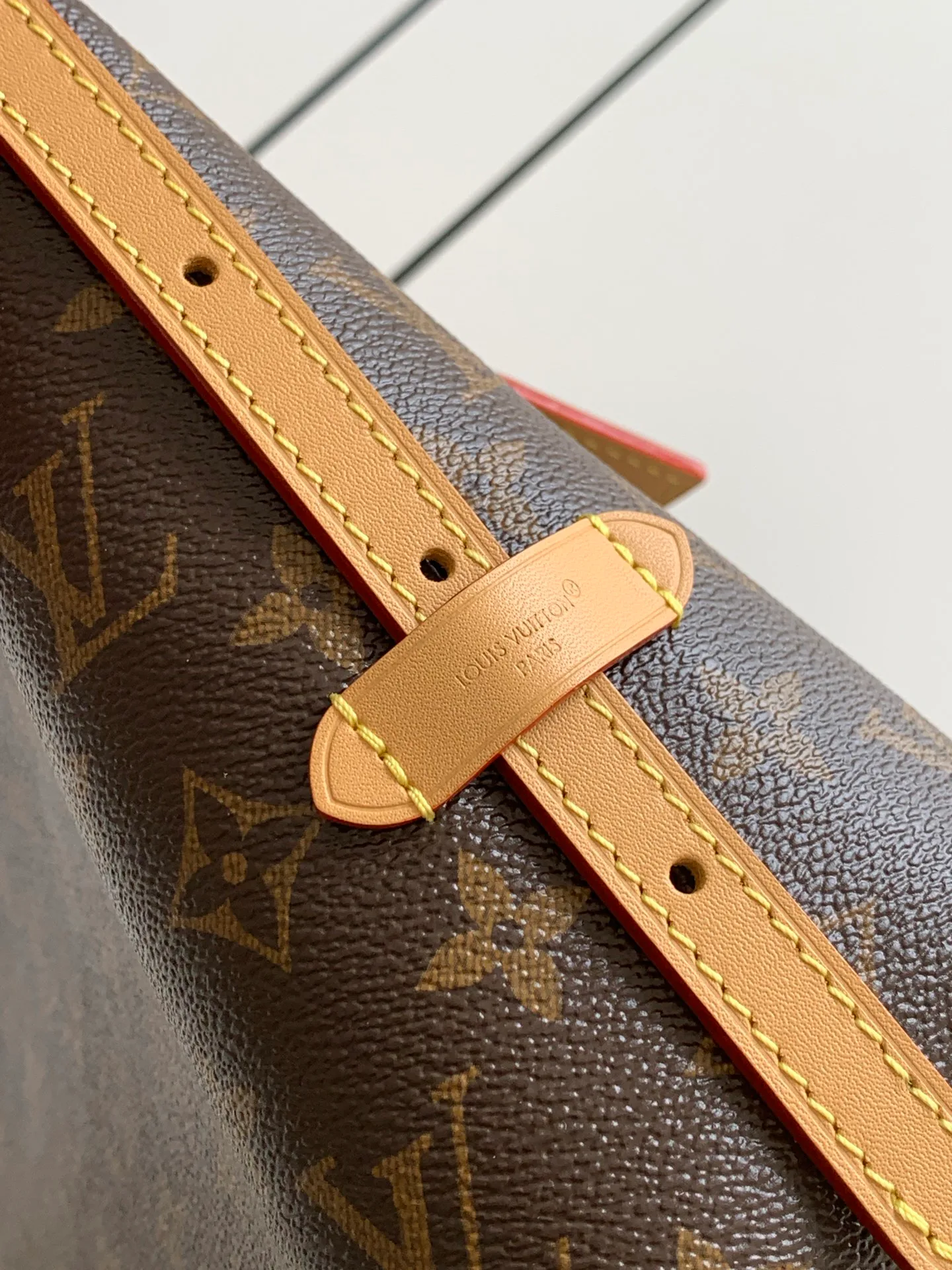 Women's Classic Handbags LOUIS VUITTON 17802973