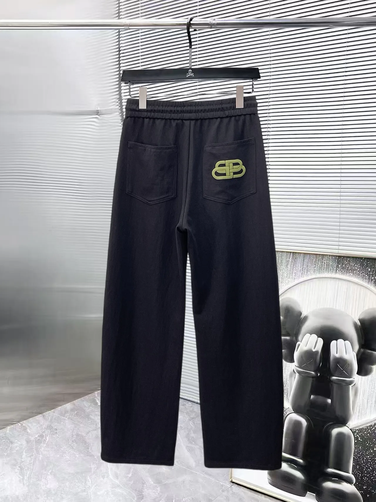 Men's Trousers BALENCIAGA 18197318