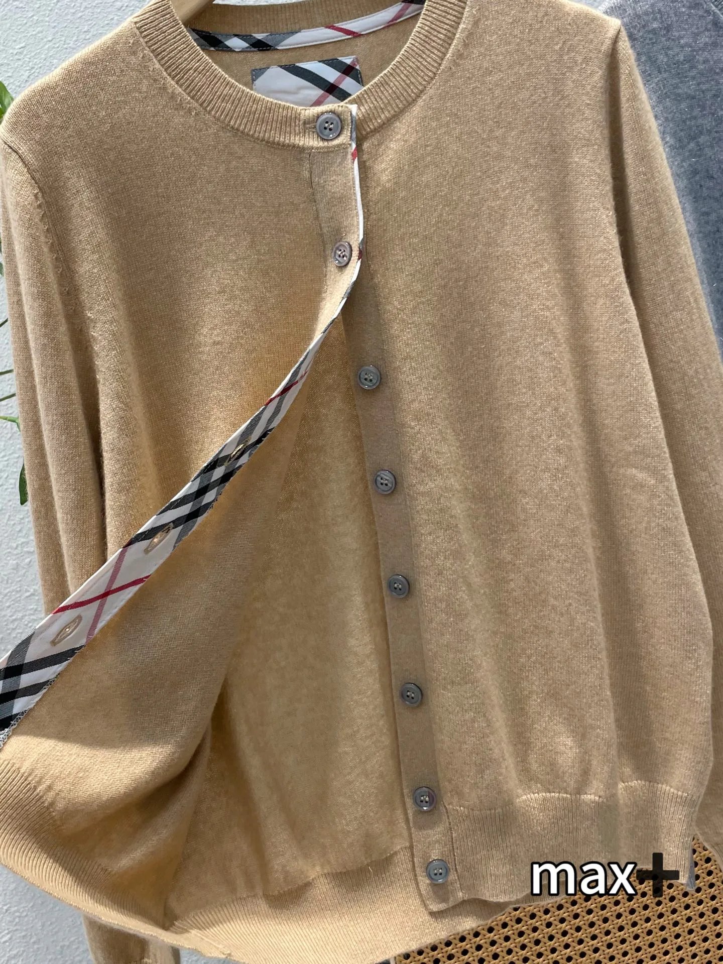 Women's Jumpers And Sweaters BURBERRY 18106686