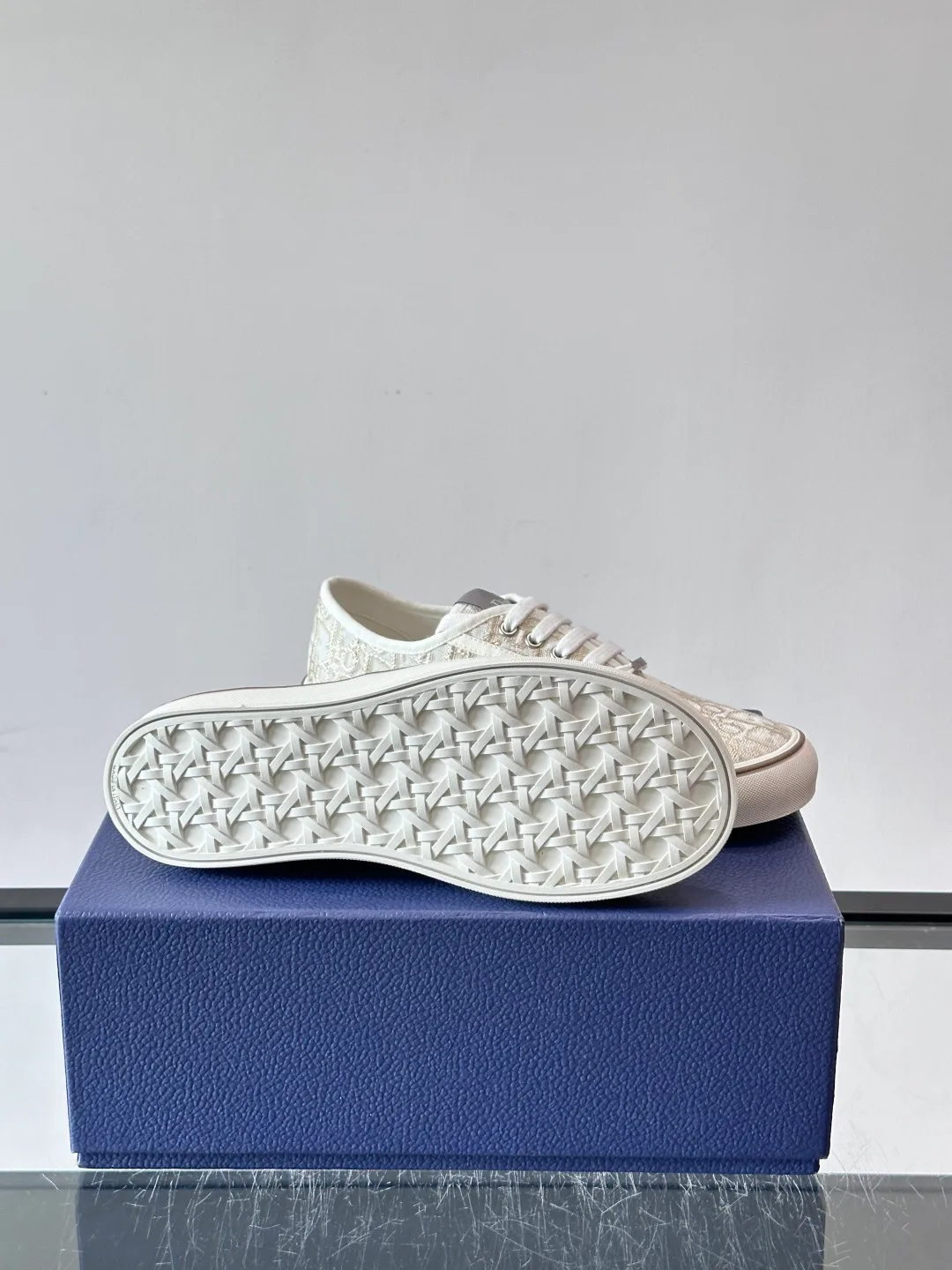 Women's Sneakers CHRISTIAN DIOR 17649819