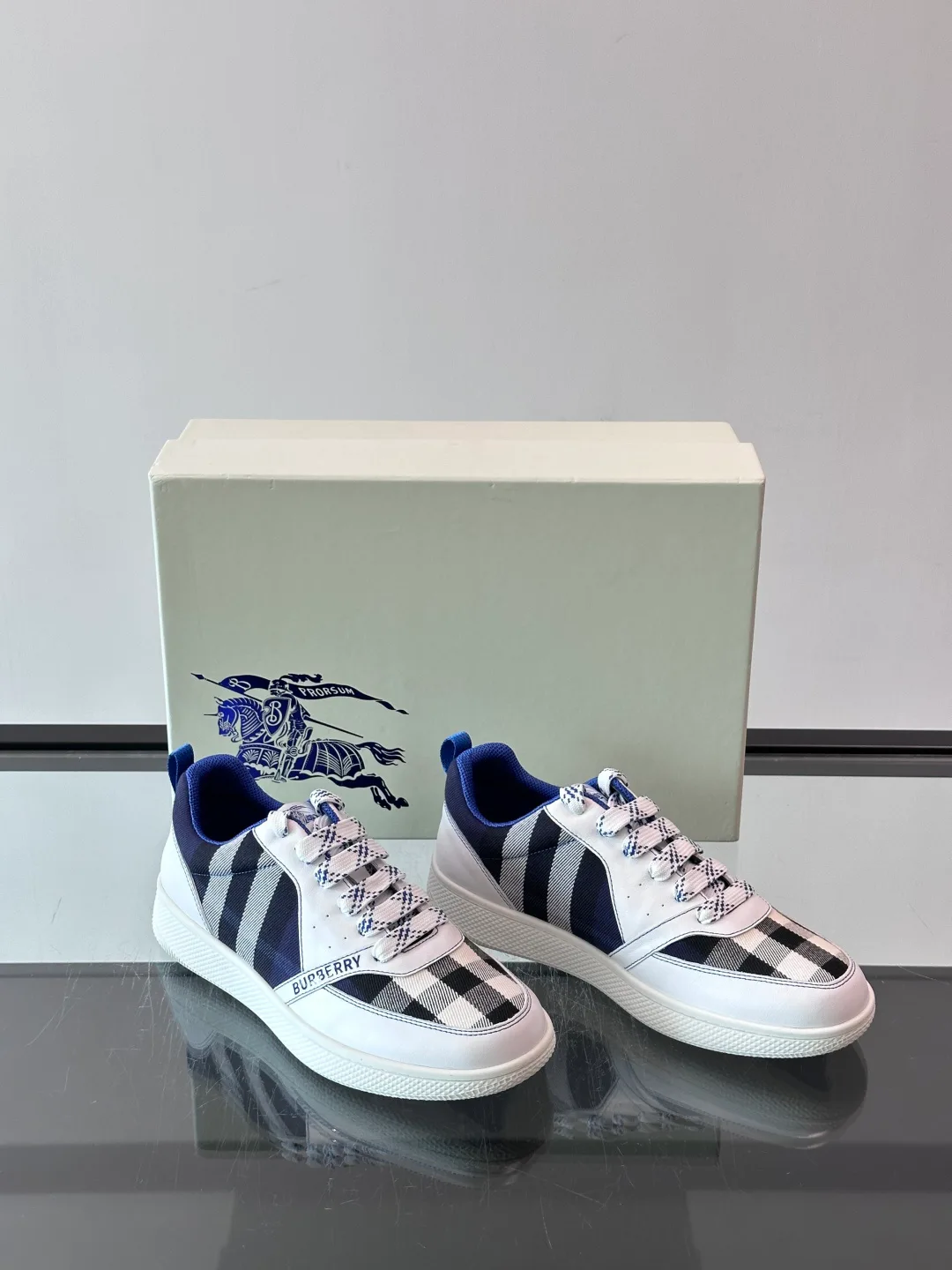 Men's Sneakers BURBERRY 18449431